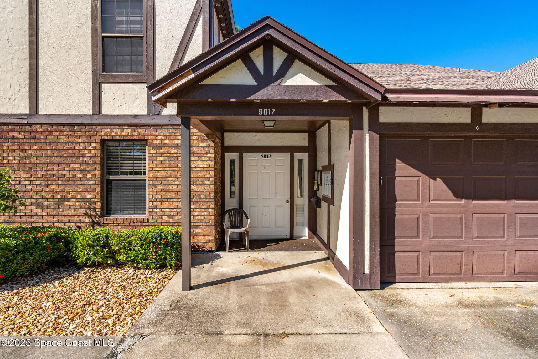 9017 Scarsdale Court, 28