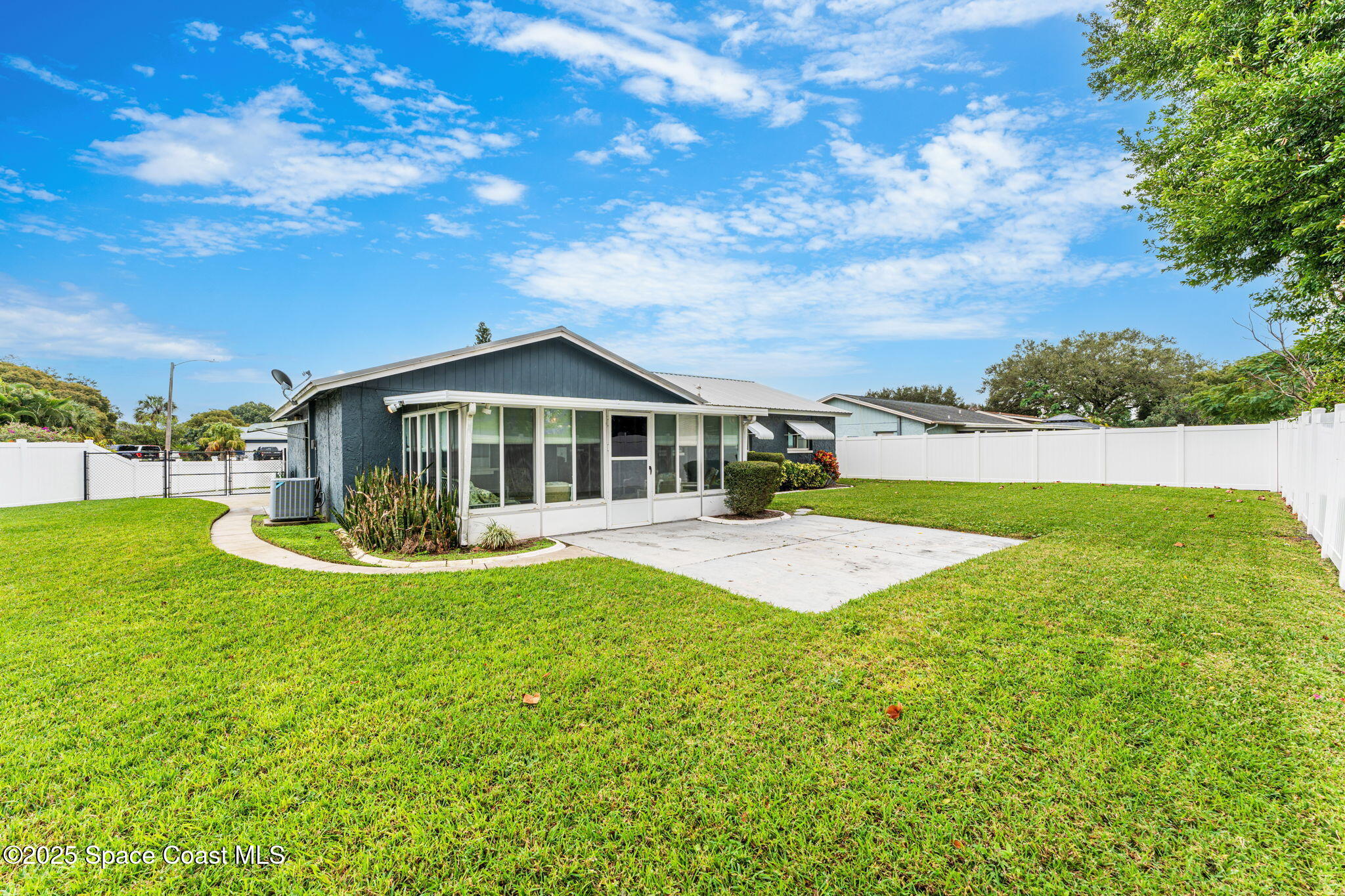 2917 Ithaca Court