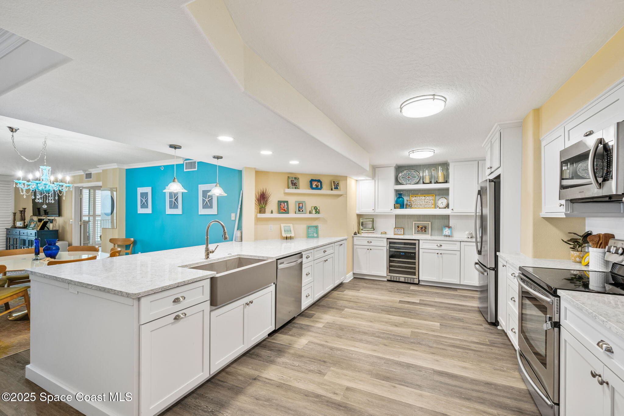 301 N Atlantic Avenue 802