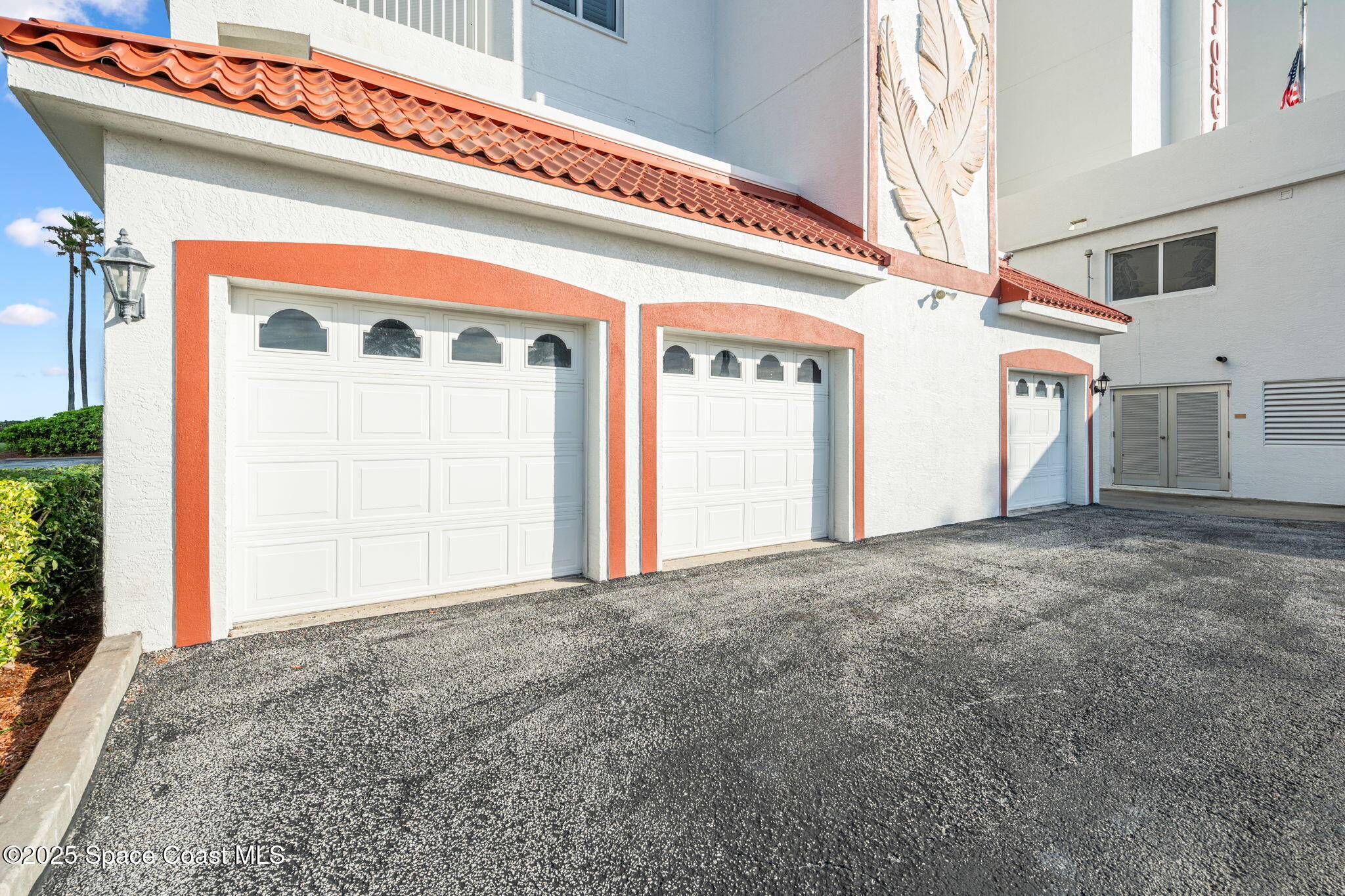 301 N Atlantic Avenue 802