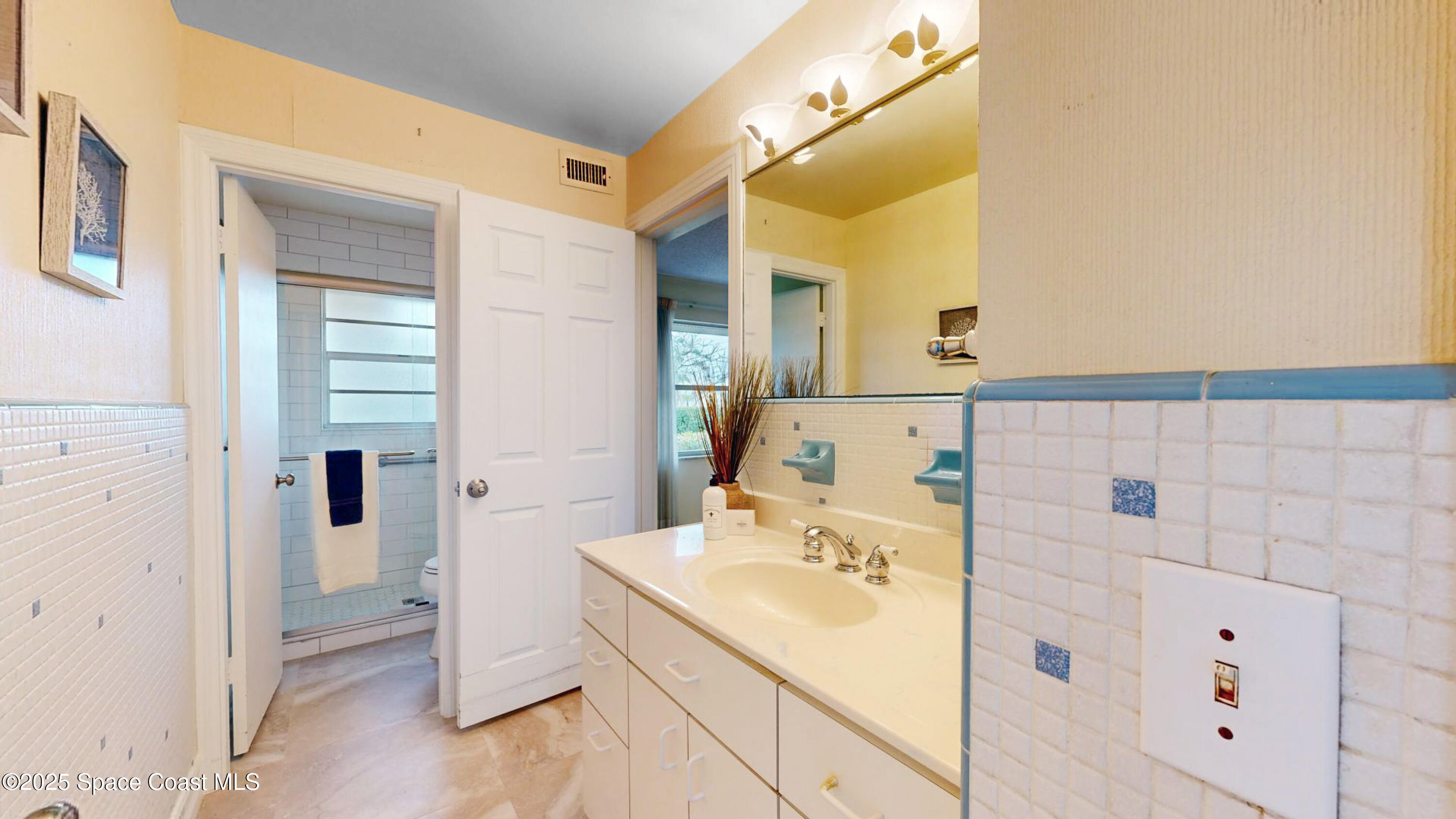 2071 Bali Road, Cocoa Beach