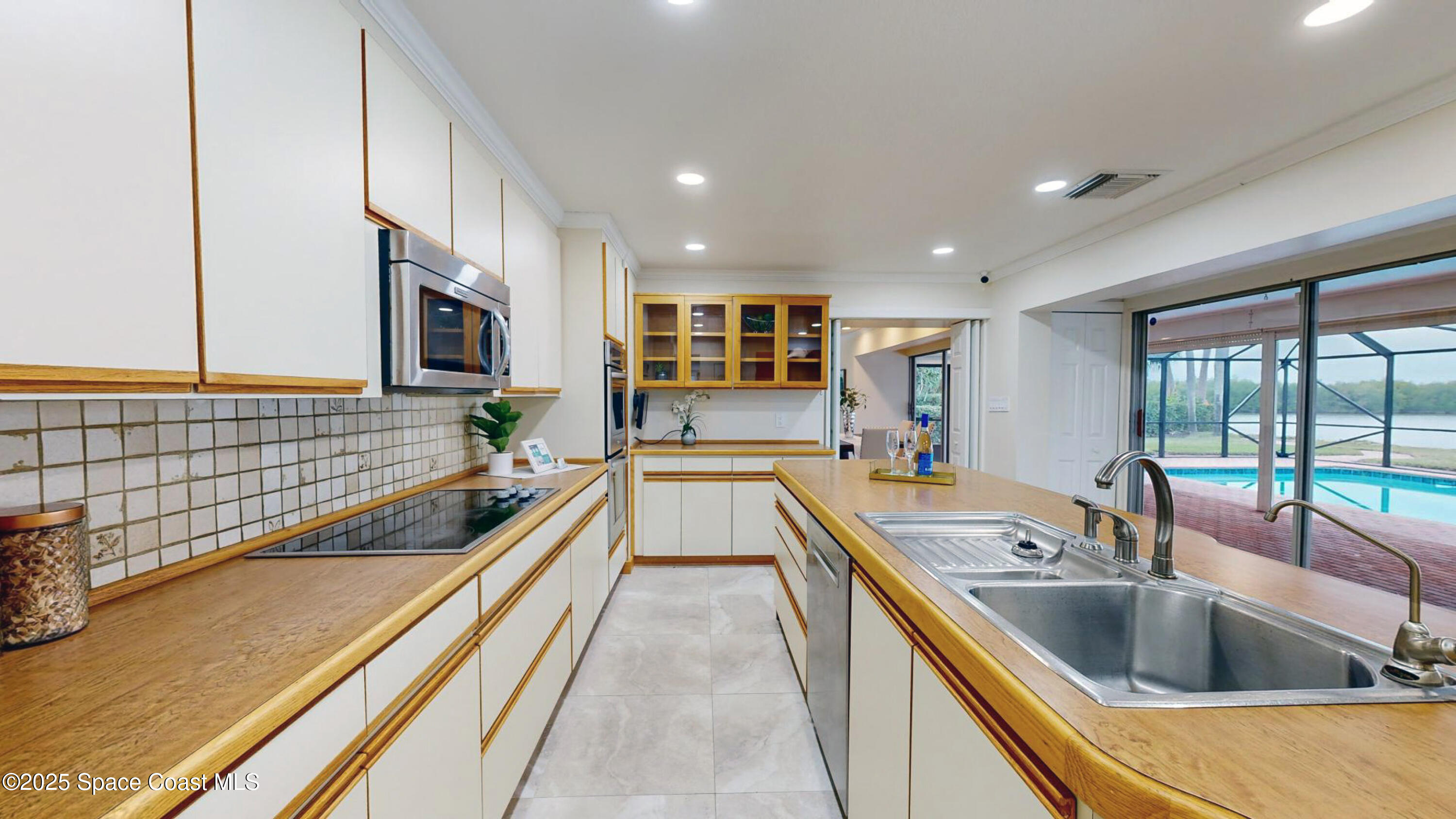 2071 Bali Road, Cocoa Beach