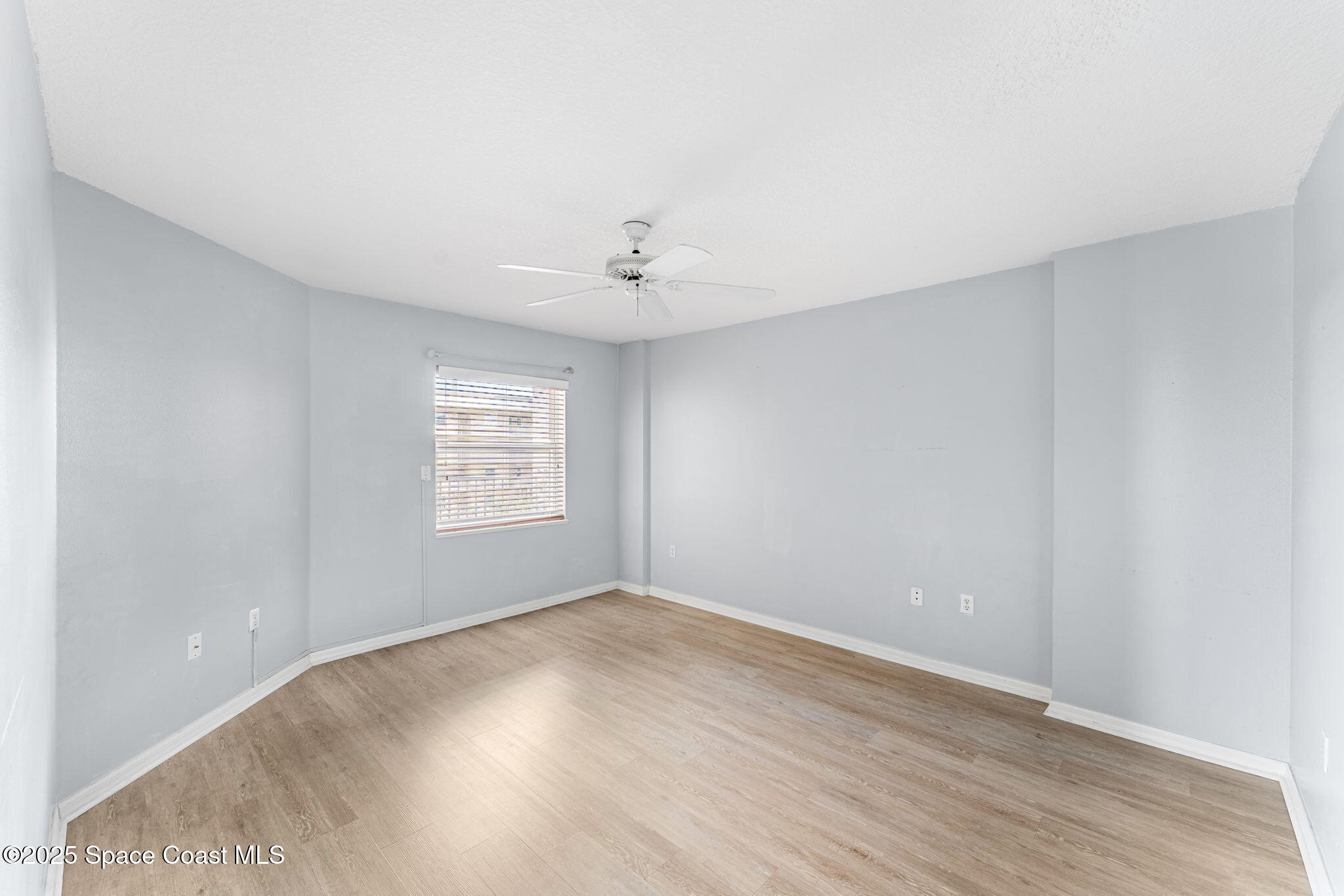 609 Shorewood Drive, 408
