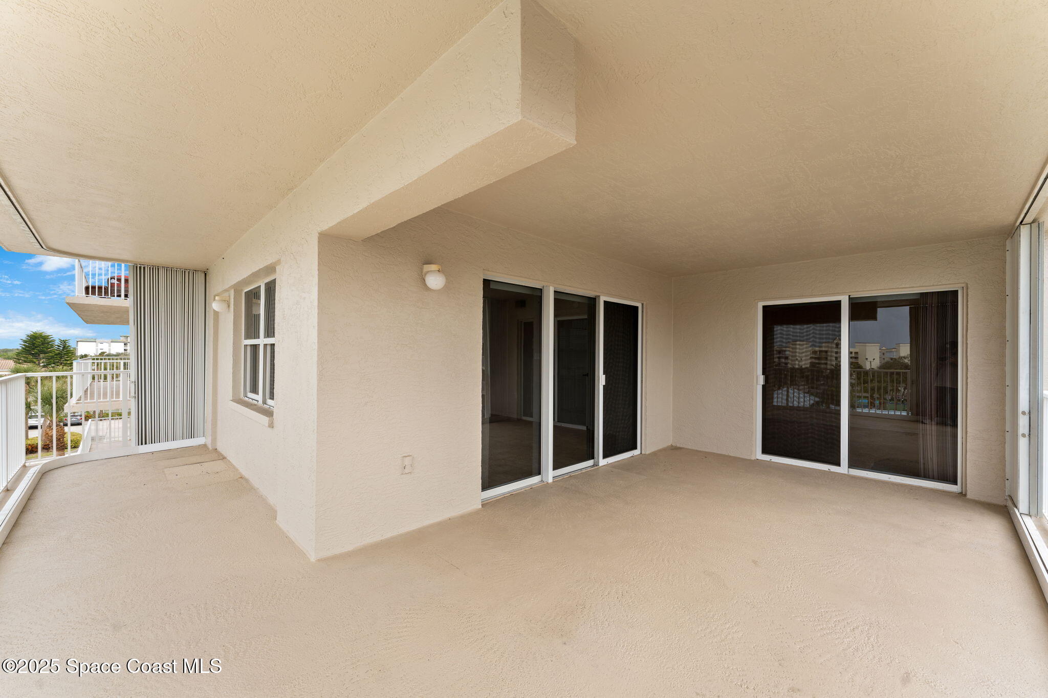 609 Shorewood Drive, 408