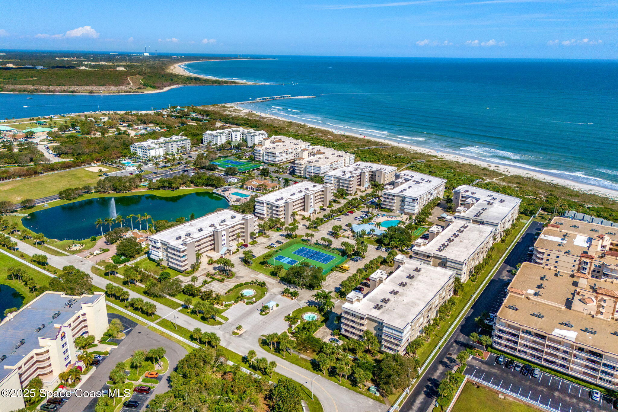 609 Shorewood Drive, 408