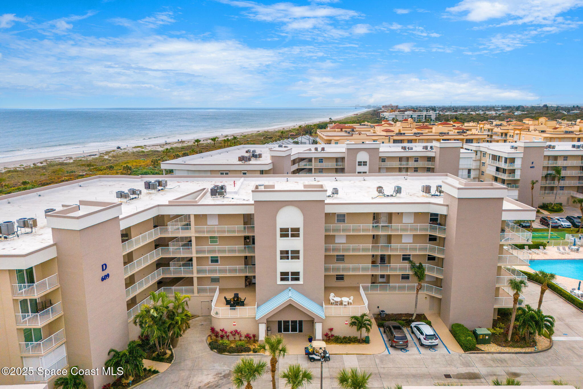 609 Shorewood Drive, 408