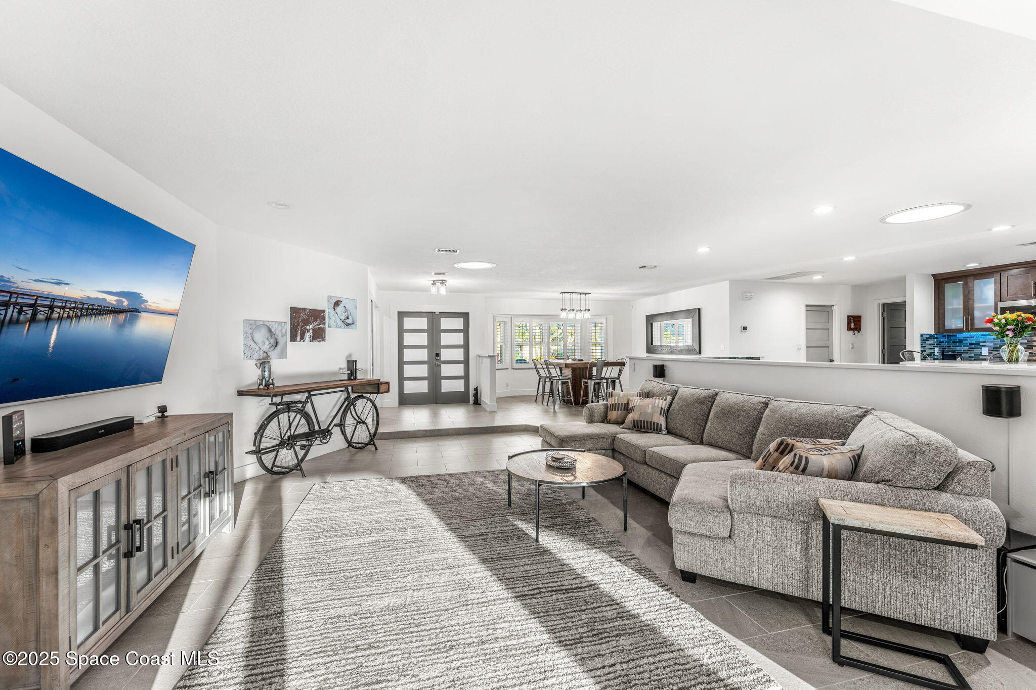 572 Spindle Palm Drive