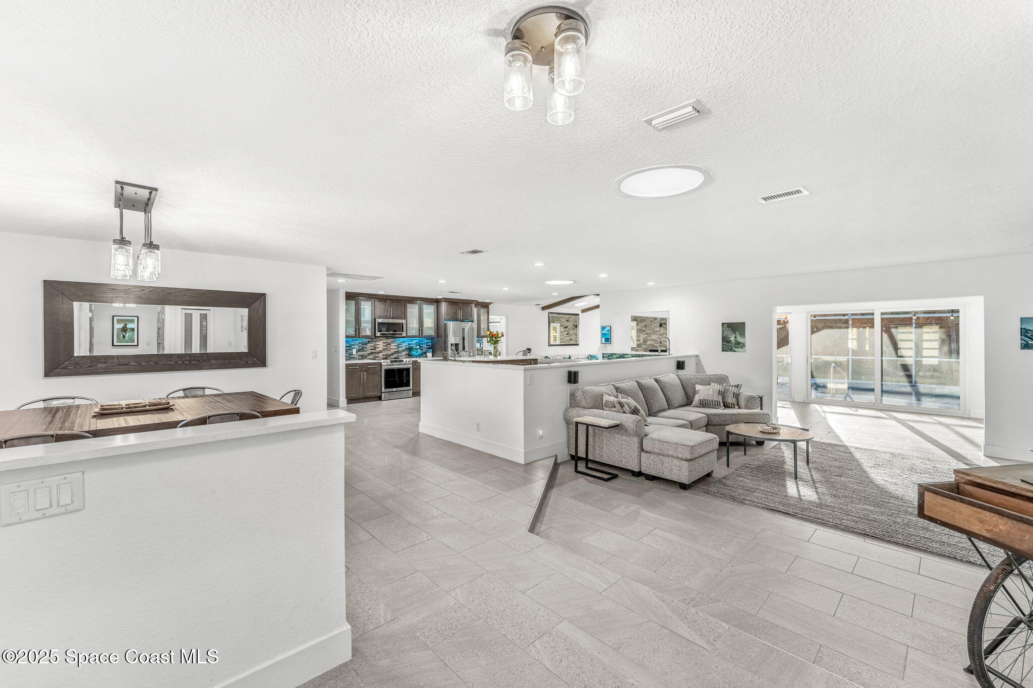 572 Spindle Palm Drive