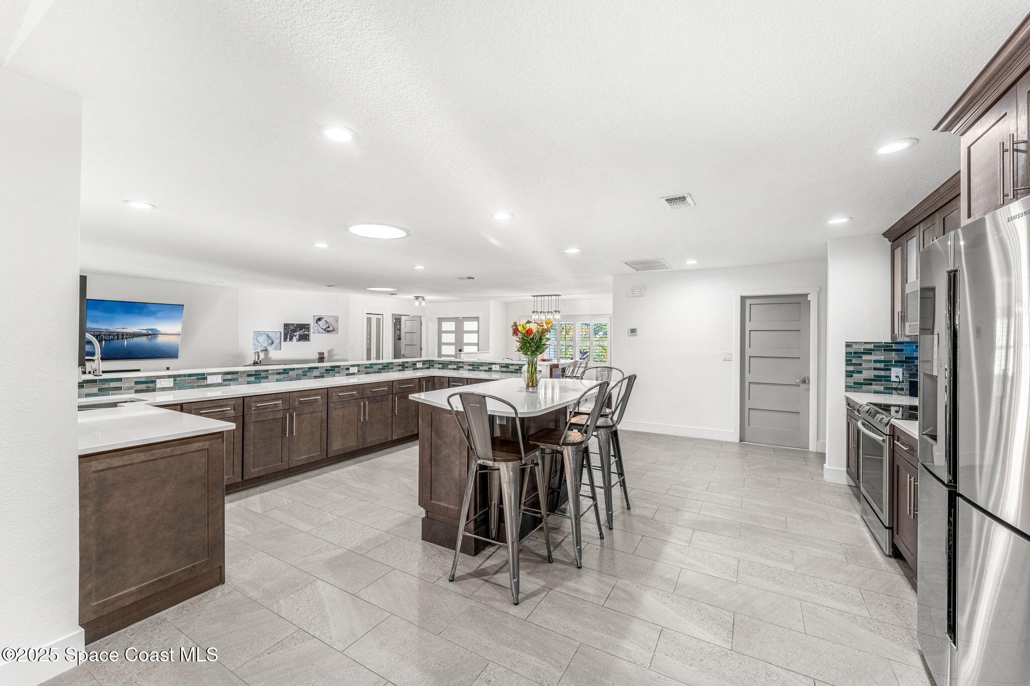 572 Spindle Palm Drive
