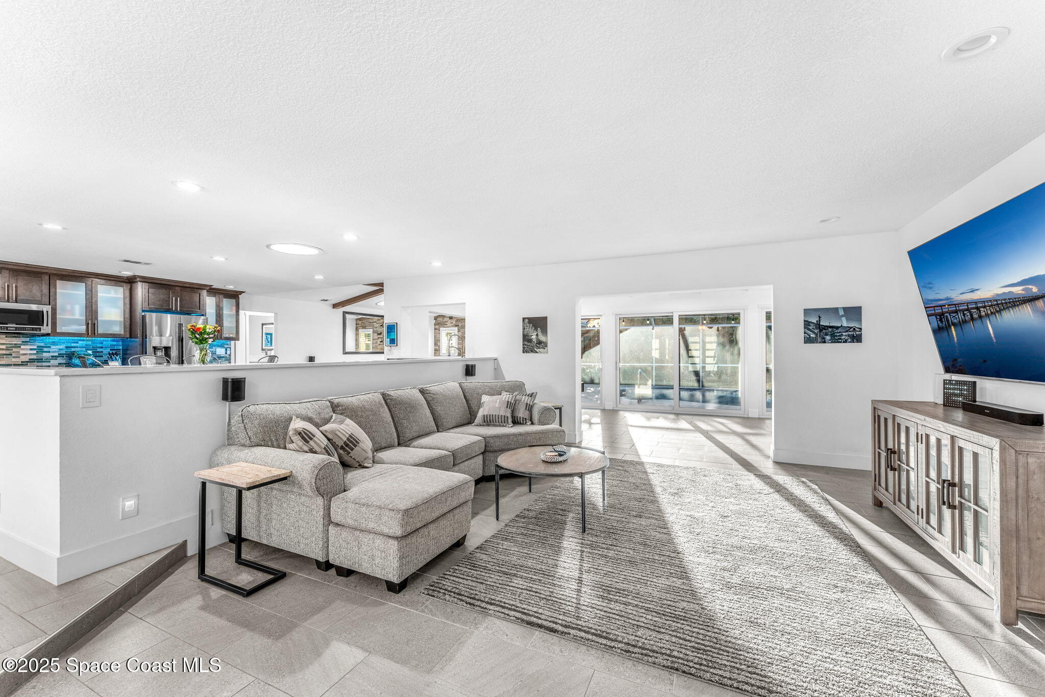 572 Spindle Palm Drive