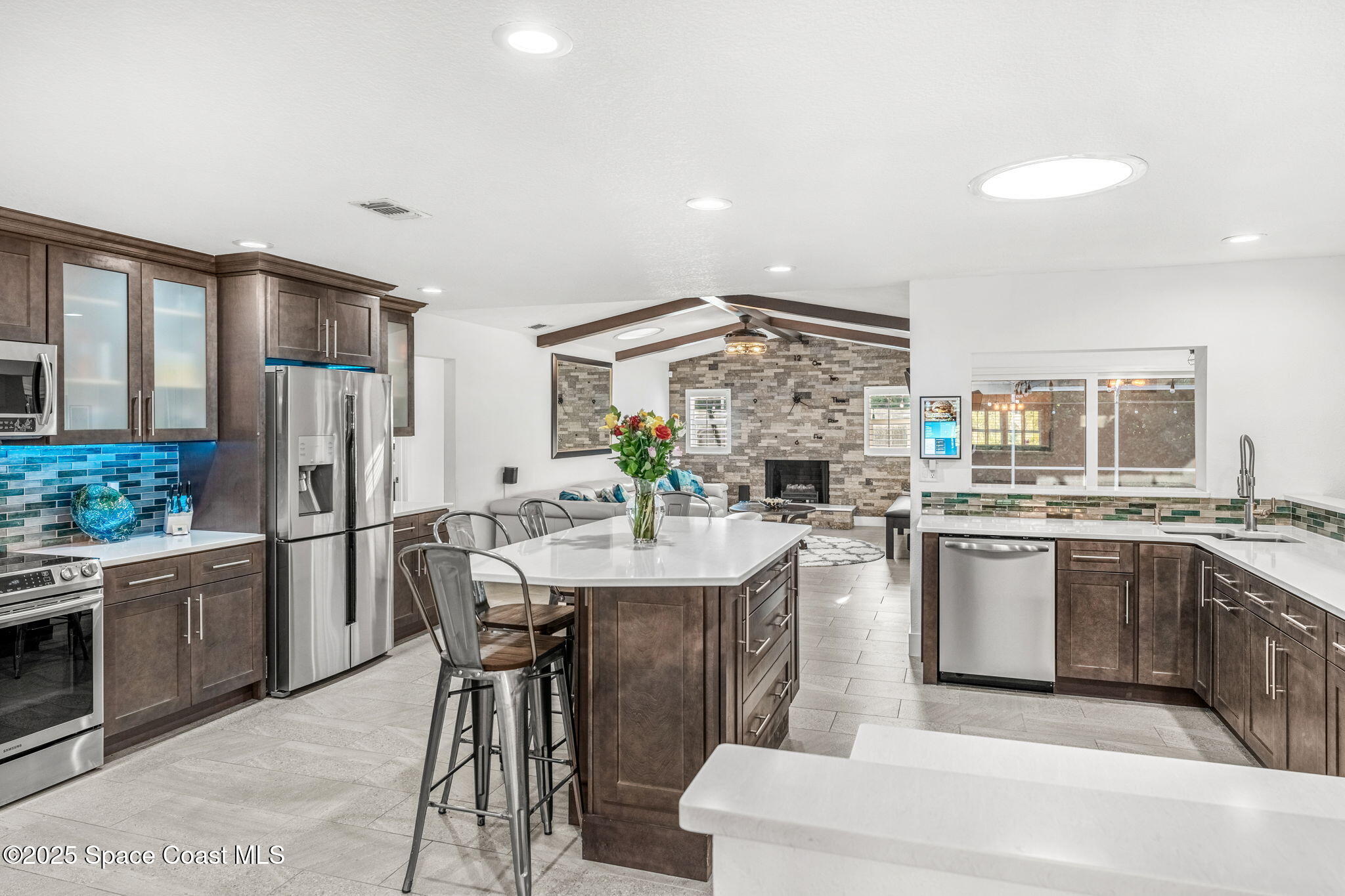 572 Spindle Palm Drive