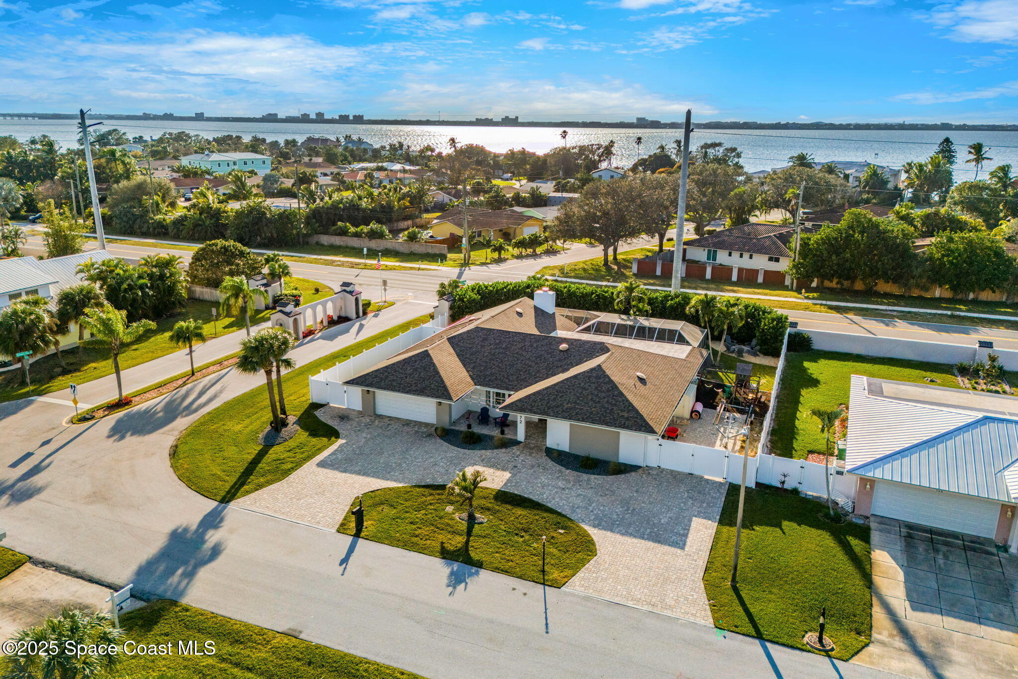 572 Spindle Palm Drive