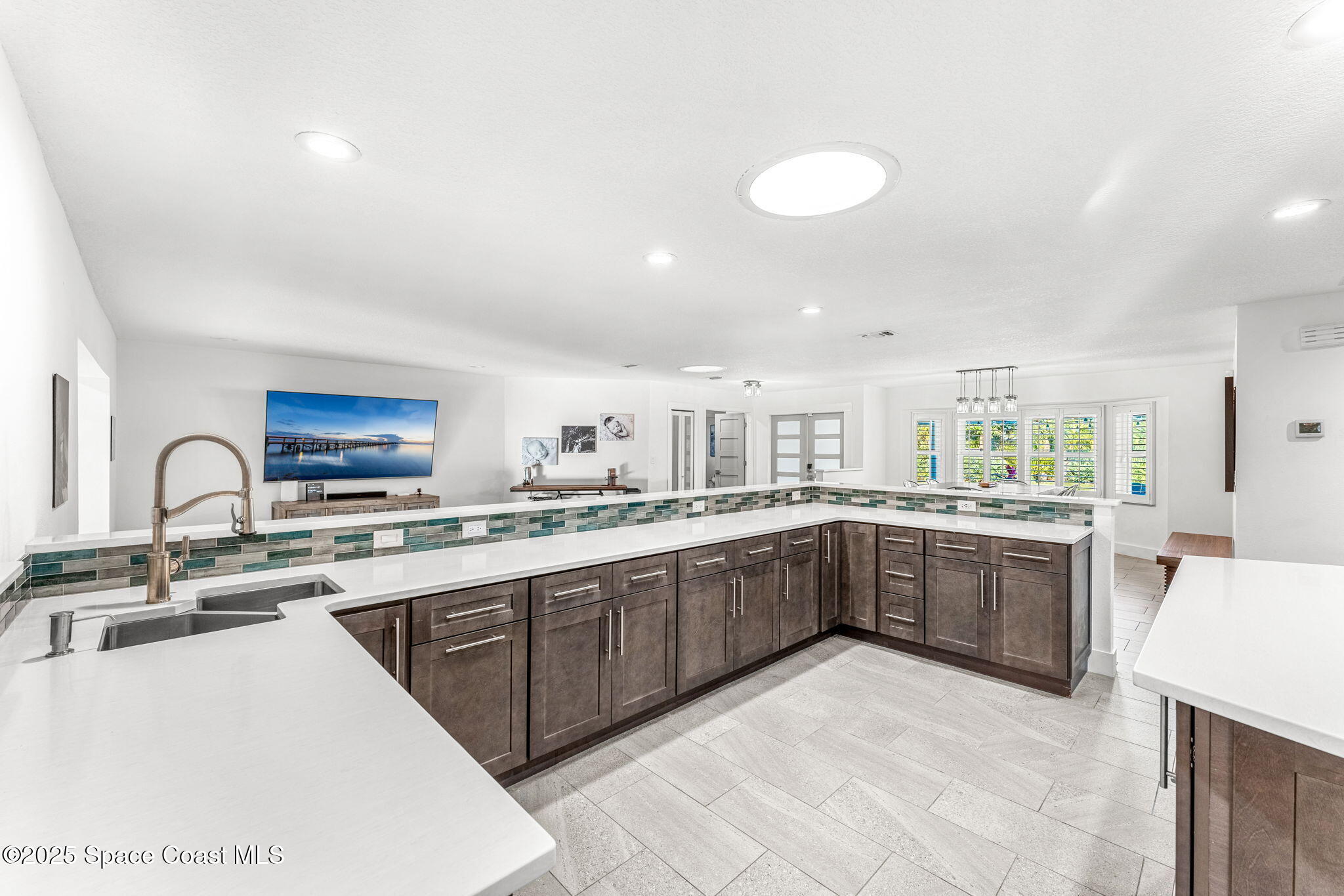 572 Spindle Palm Drive