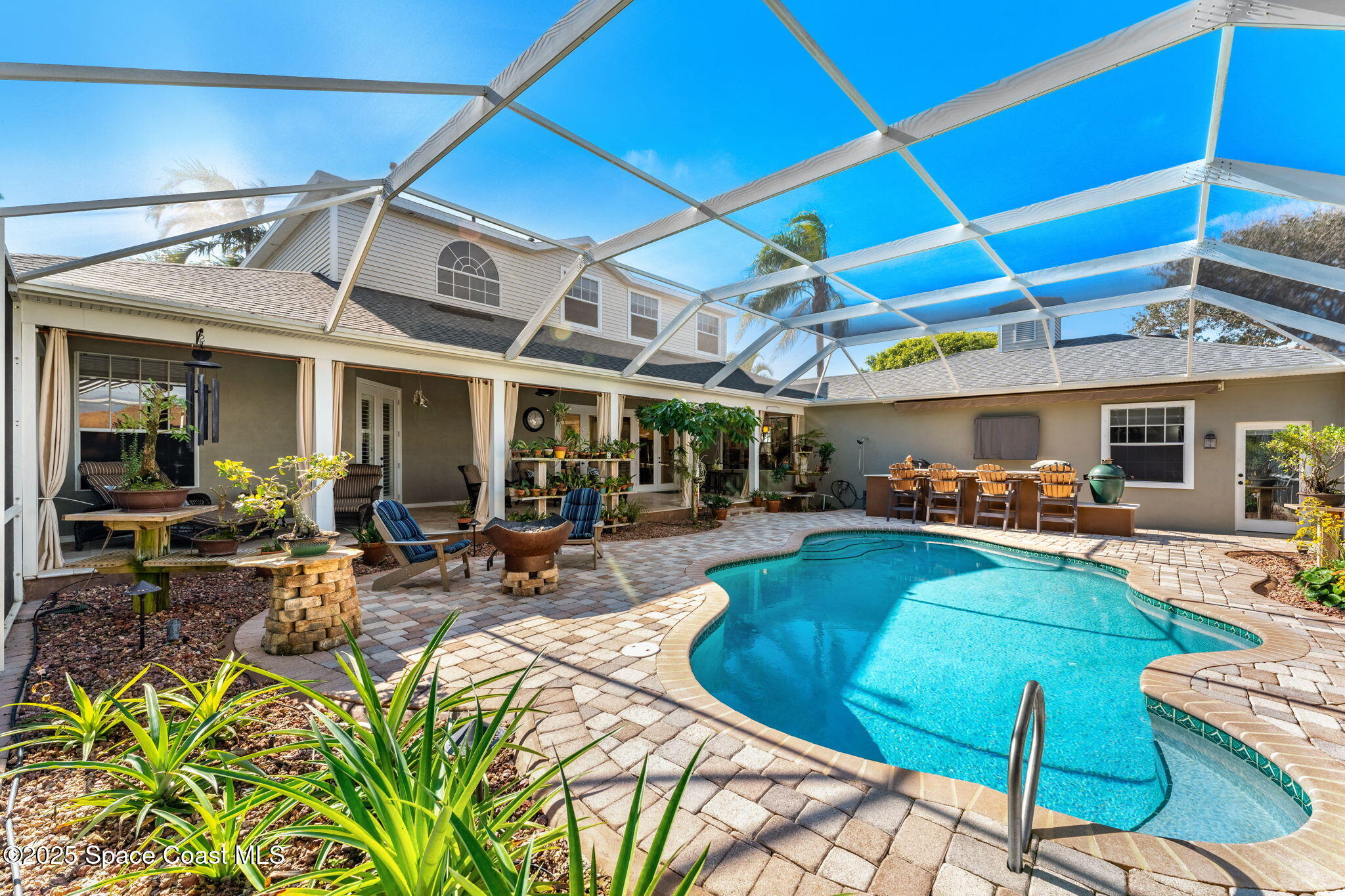 300 Marlin Place