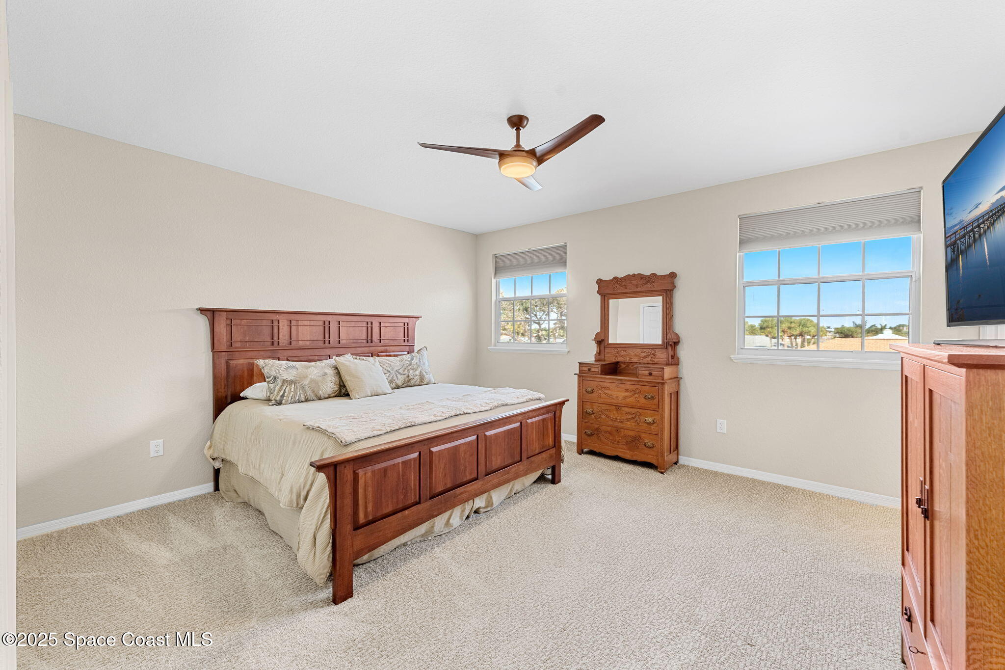 300 Marlin Place
