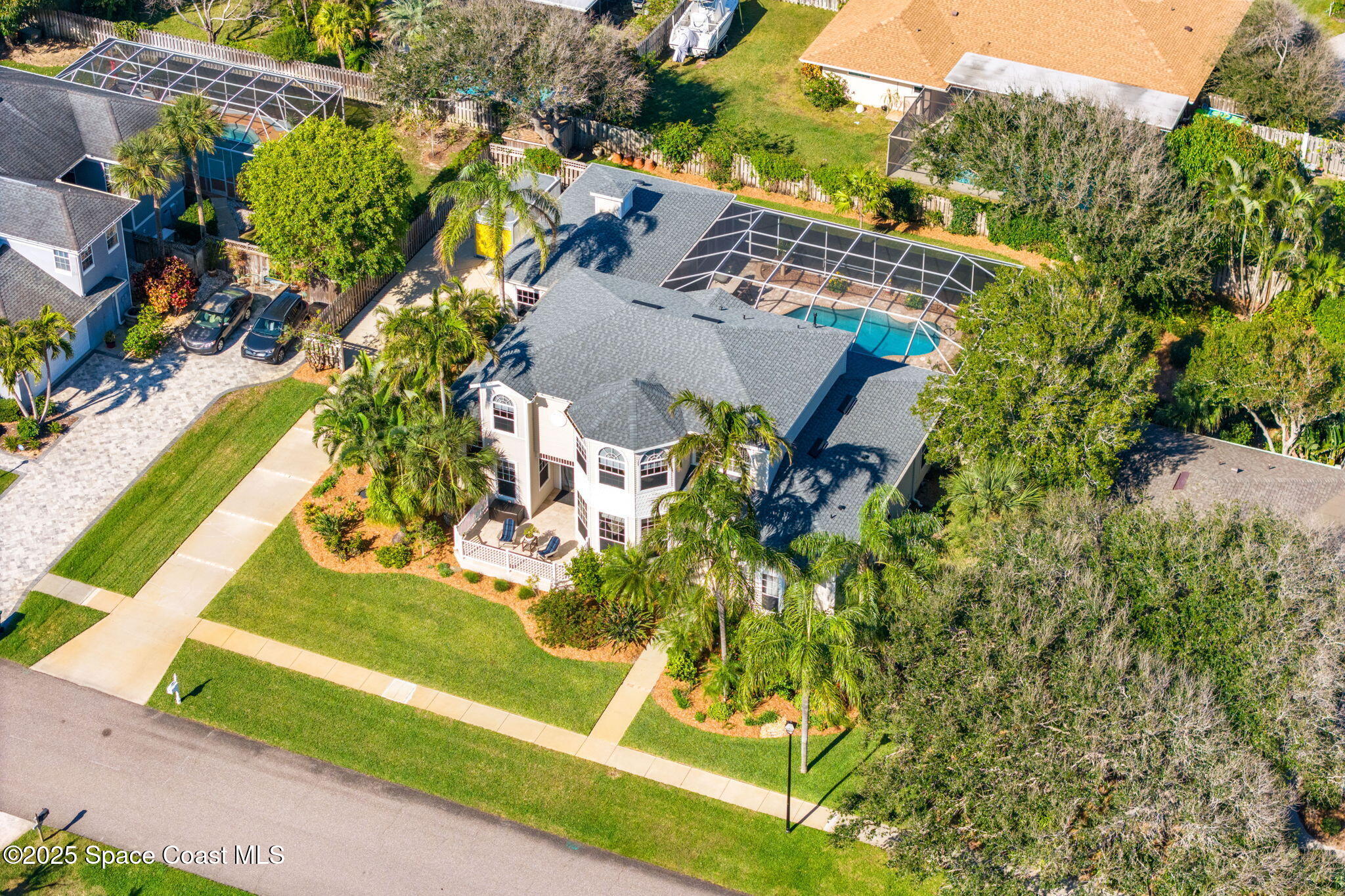 300 Marlin Place