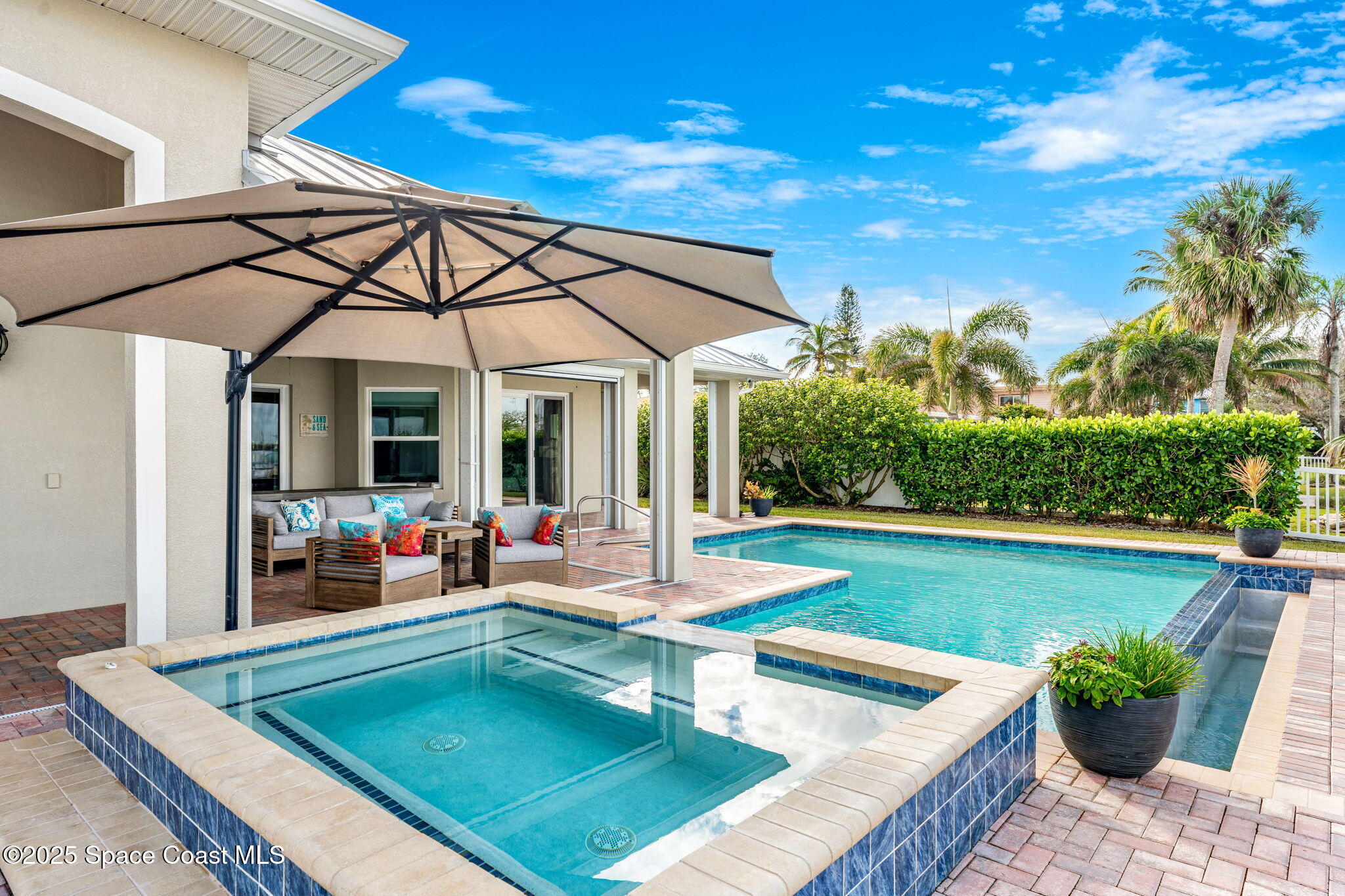 445 Riverview Lane