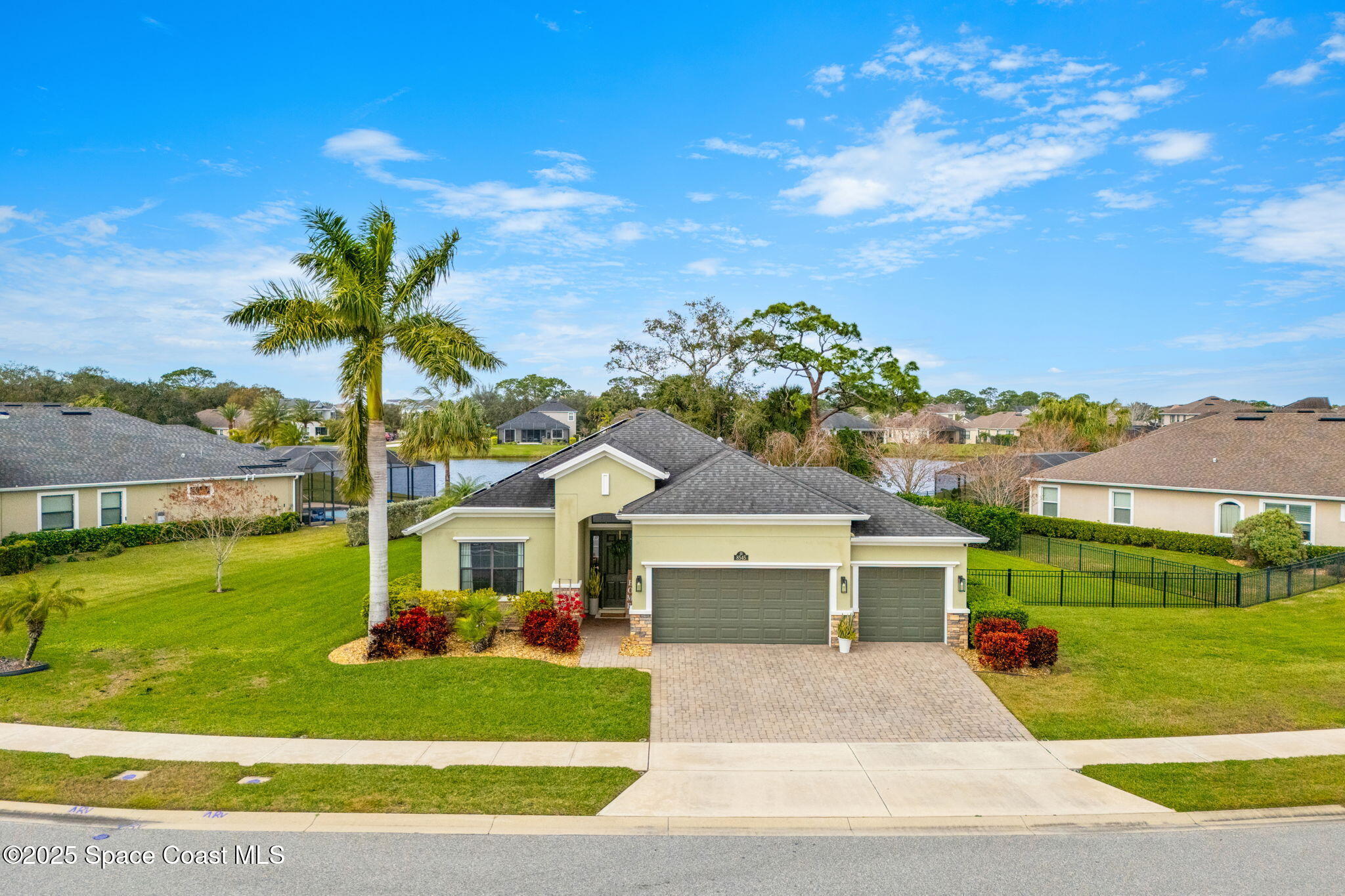 8545 Stalwart Circle