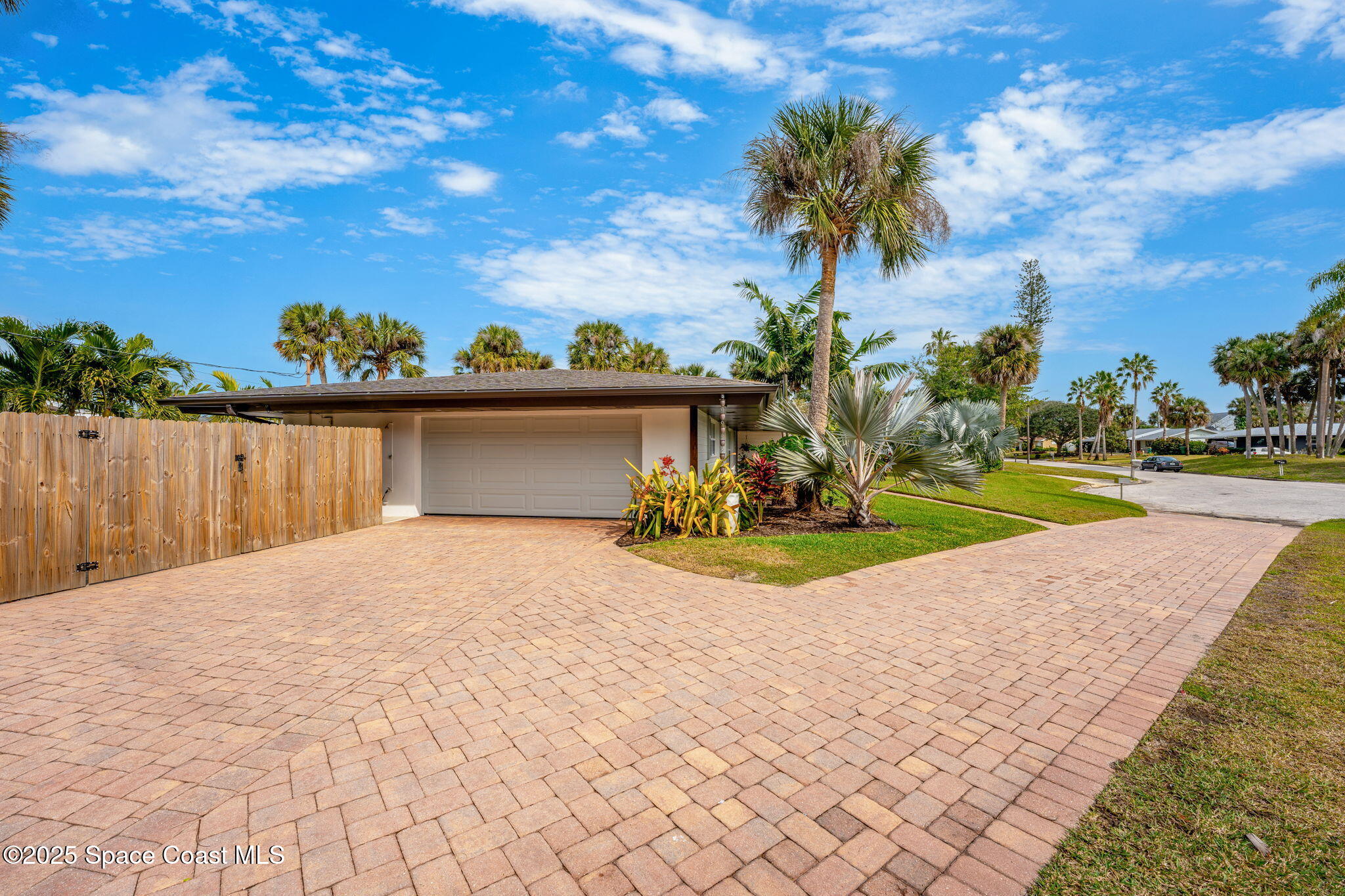 316 Palm Court