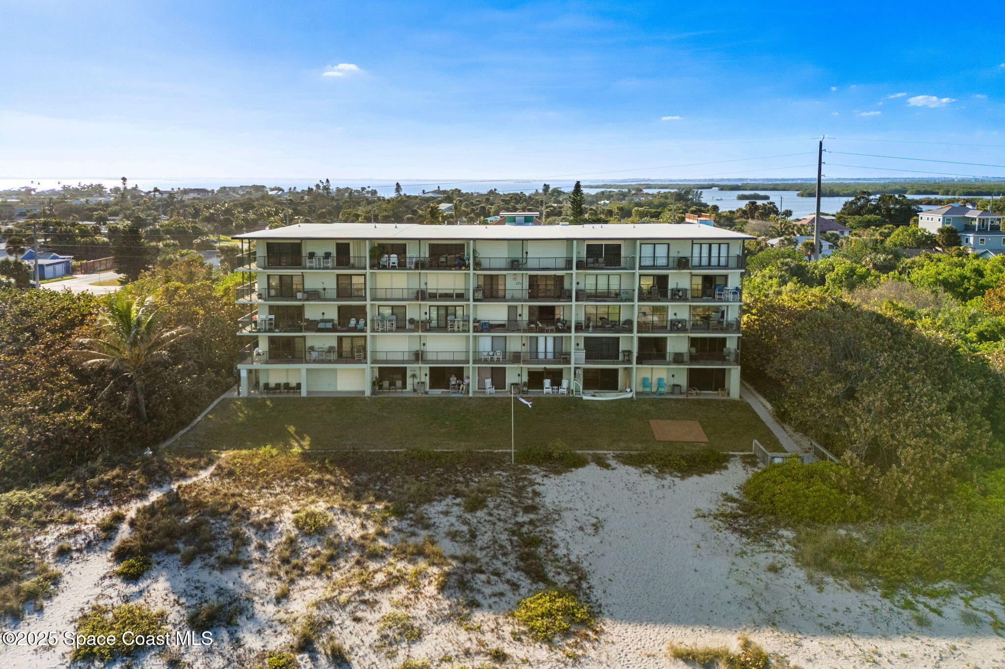 1251 S Atlantic Avenue, 301