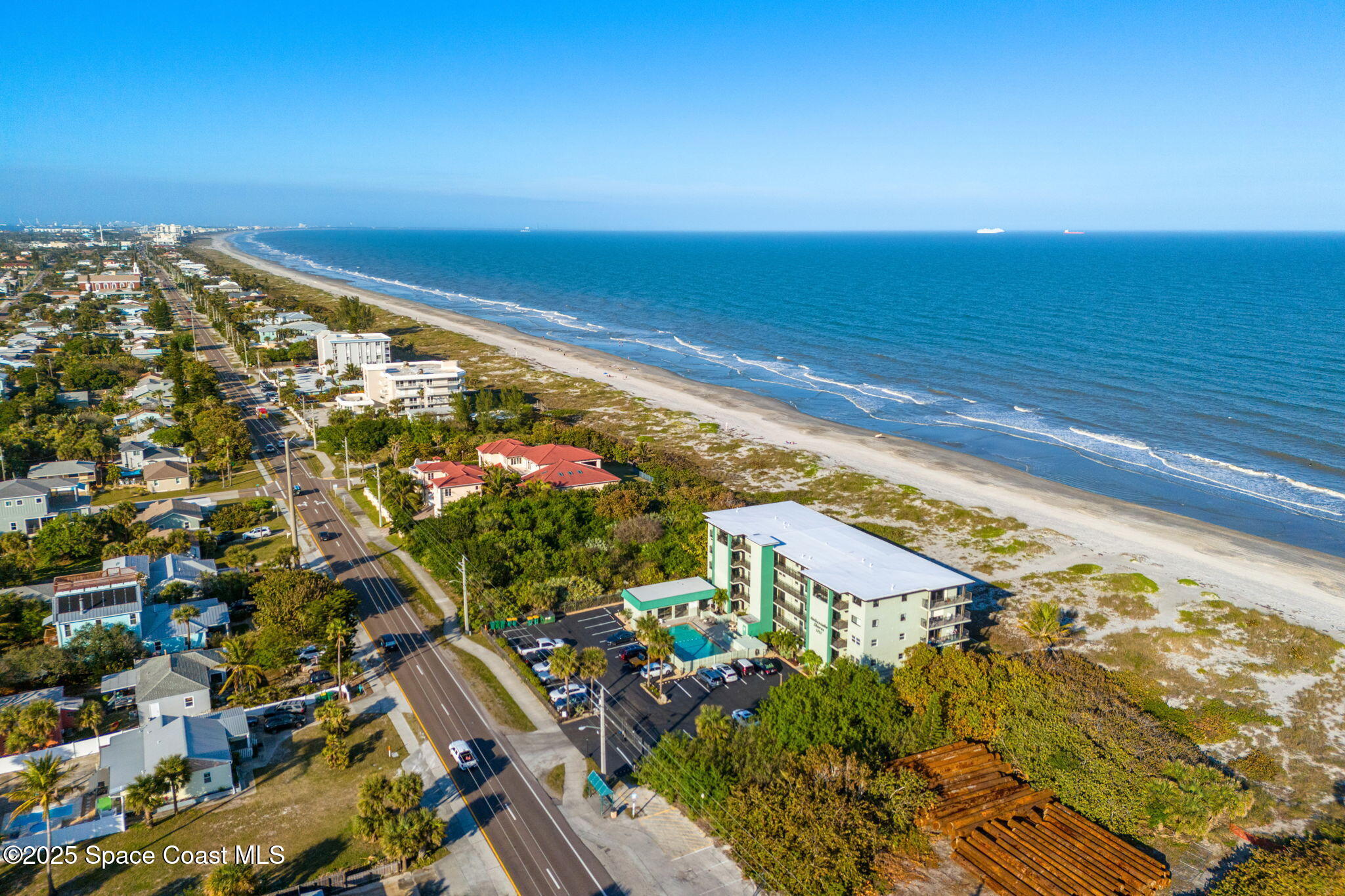 1251 S Atlantic Avenue, 301
