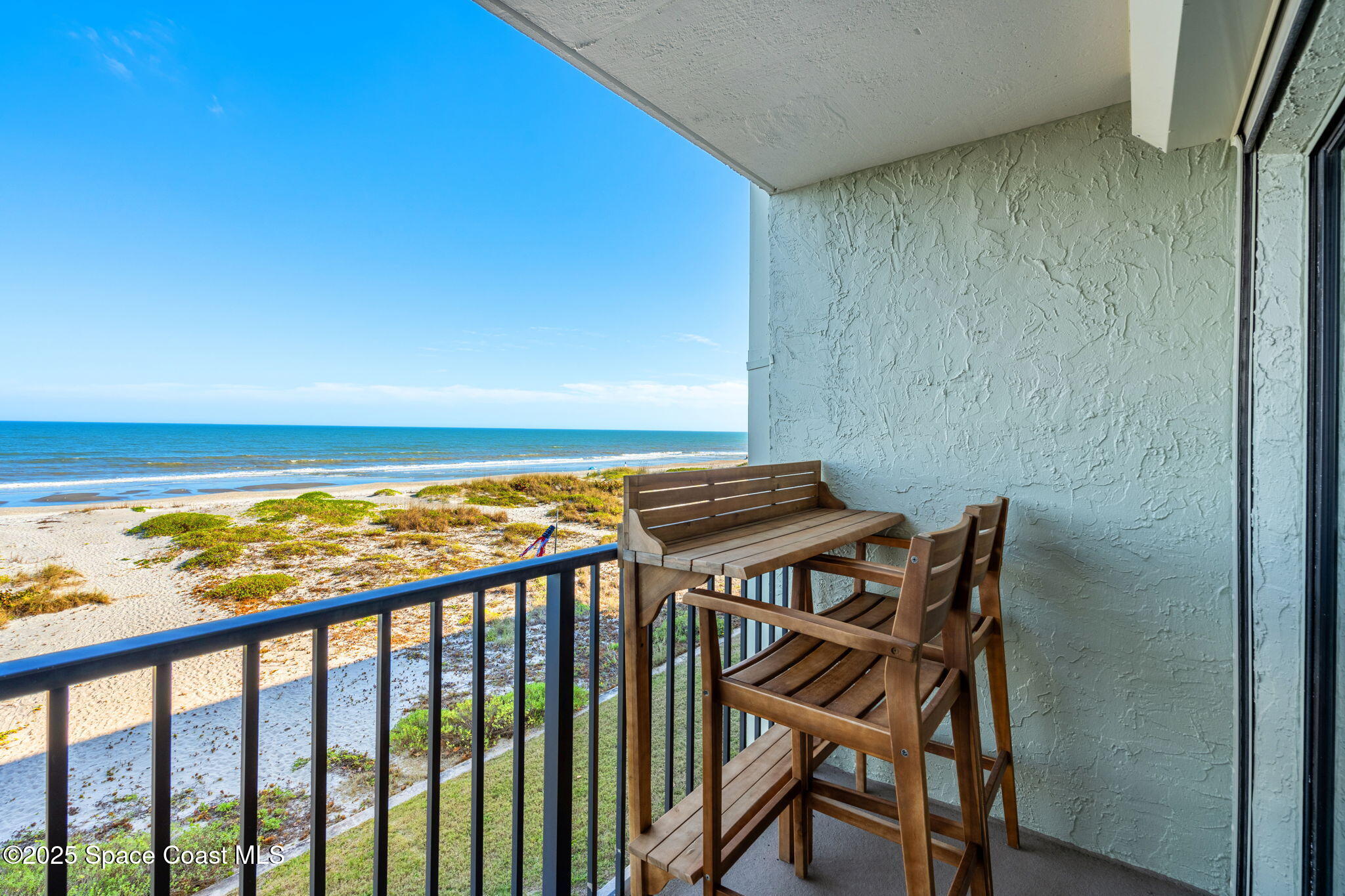 1251 S Atlantic Avenue, 301