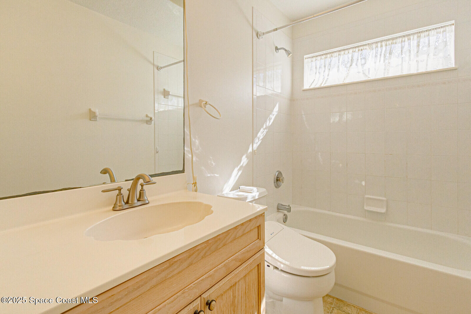 1059 Egret Lake Way
