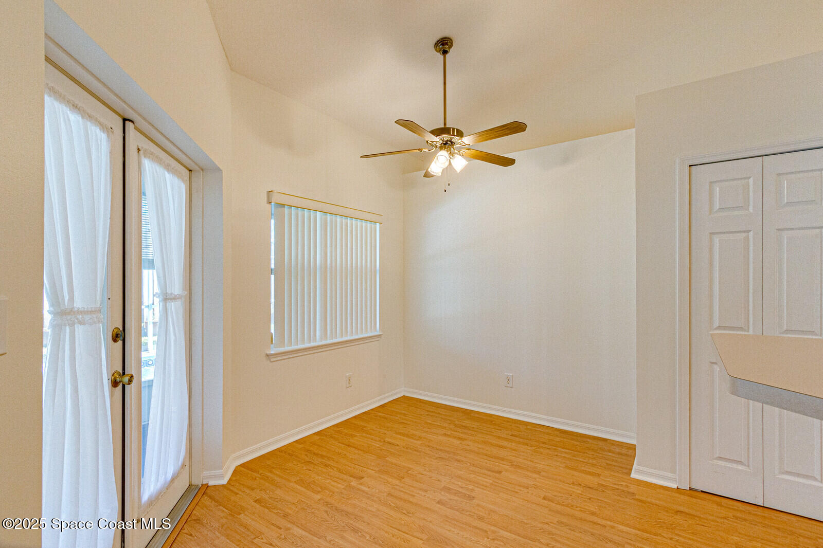 1059 Egret Lake Way
