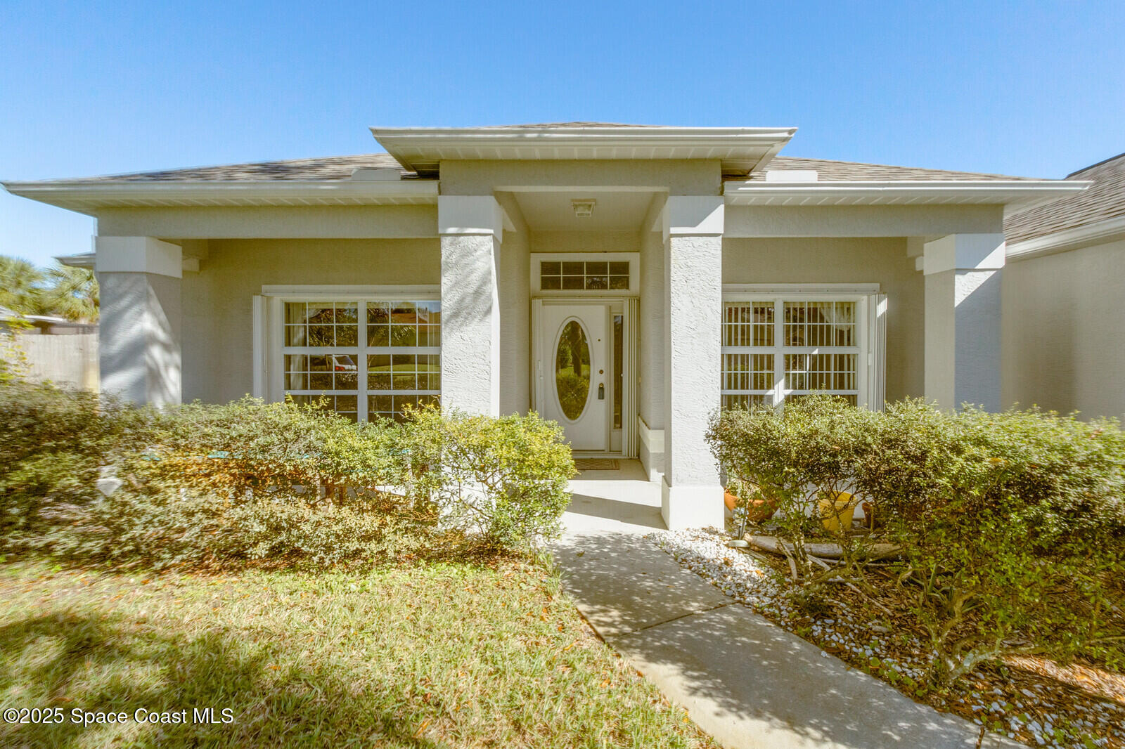 1059 Egret Lake Way