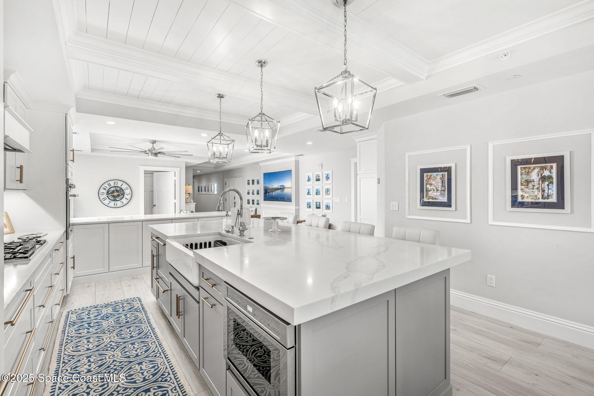 1645 N Highway A1a, 303