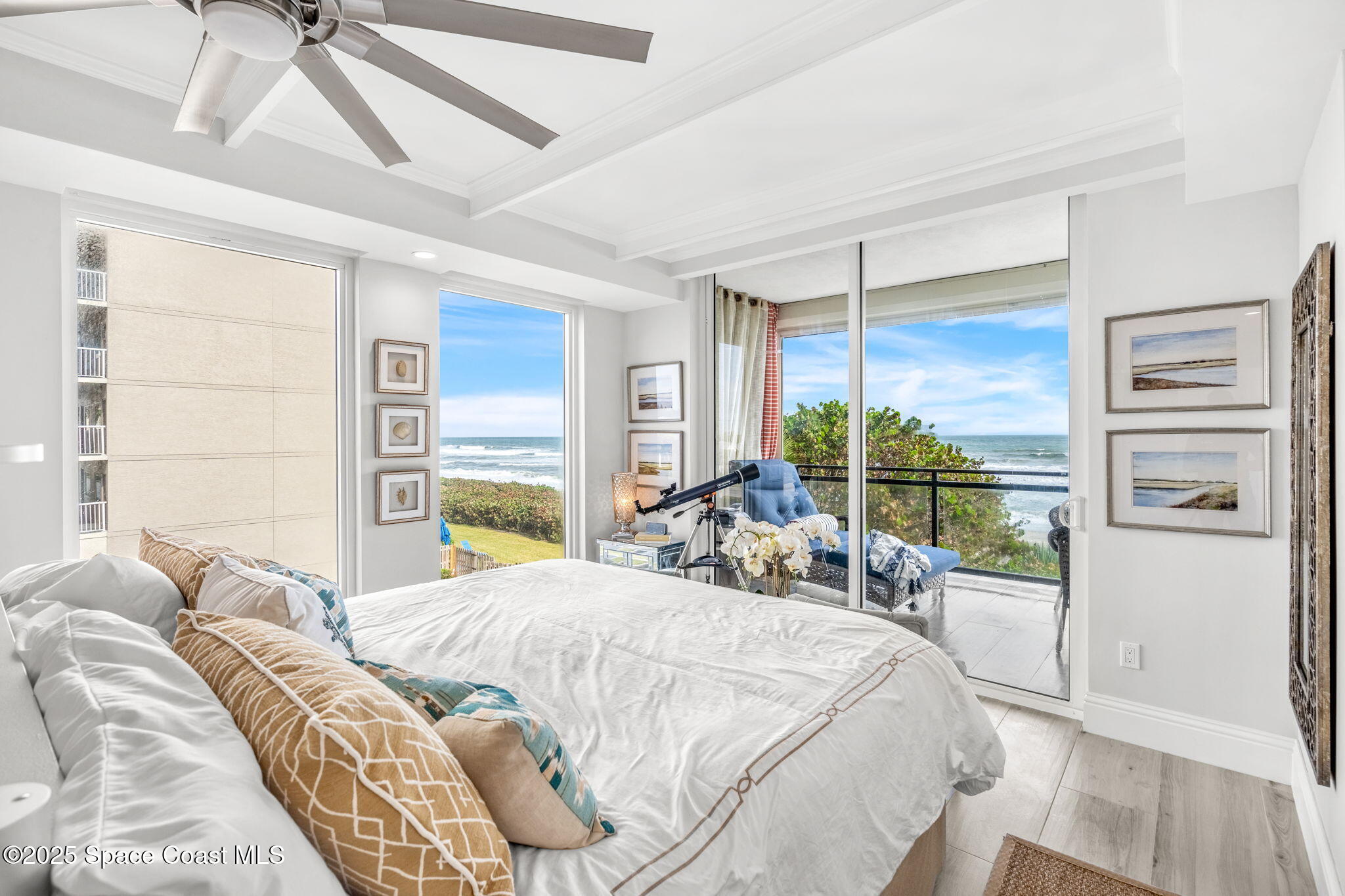 1645 N Highway A1a, 303