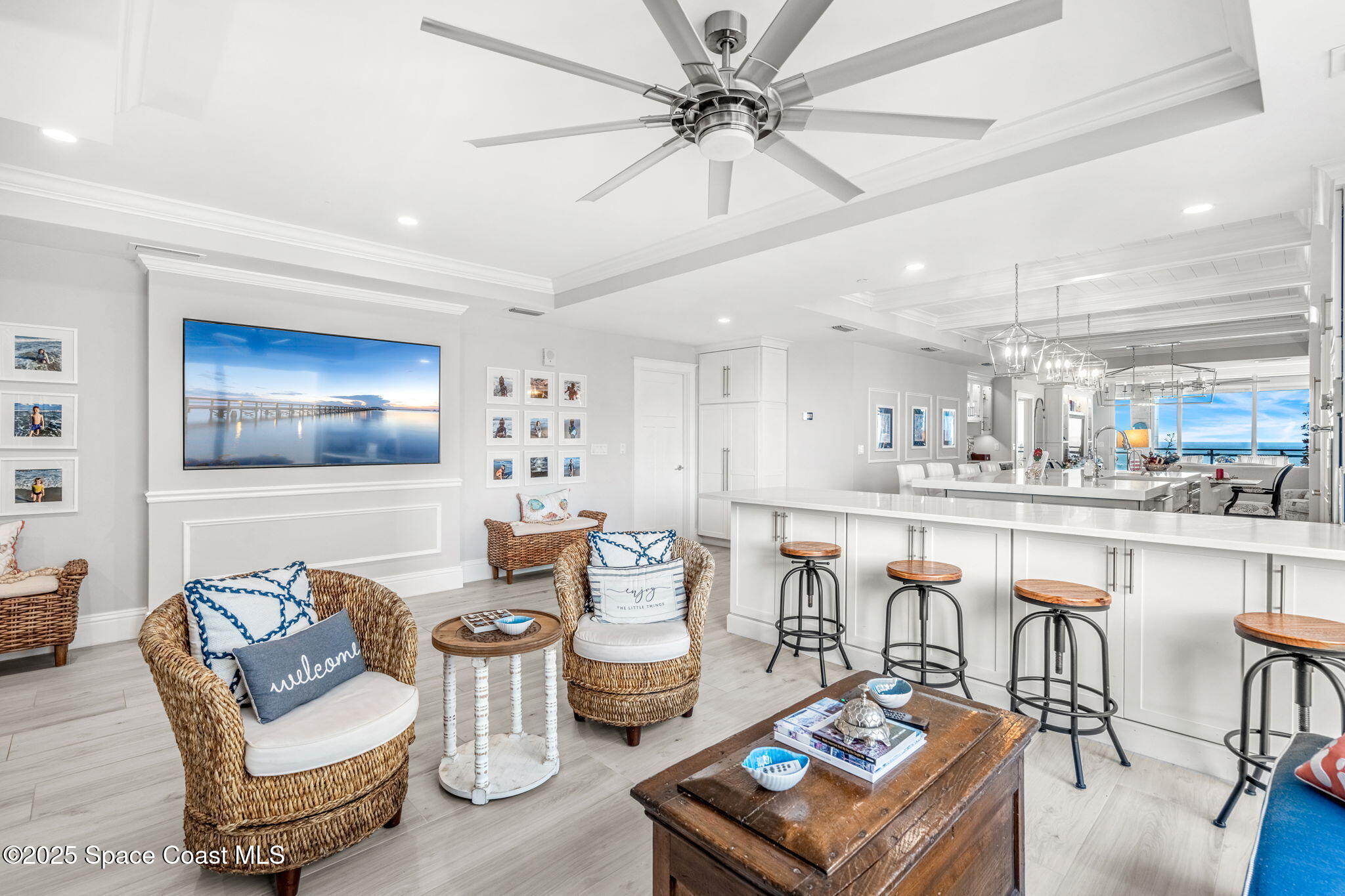 1645 N Highway A1a, 303