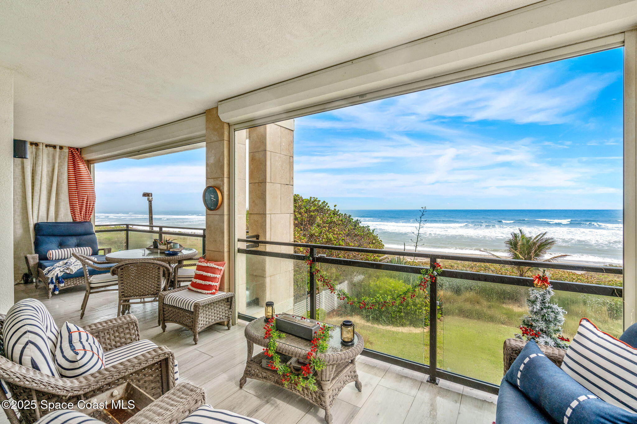 1645 N Highway A1a, 303
