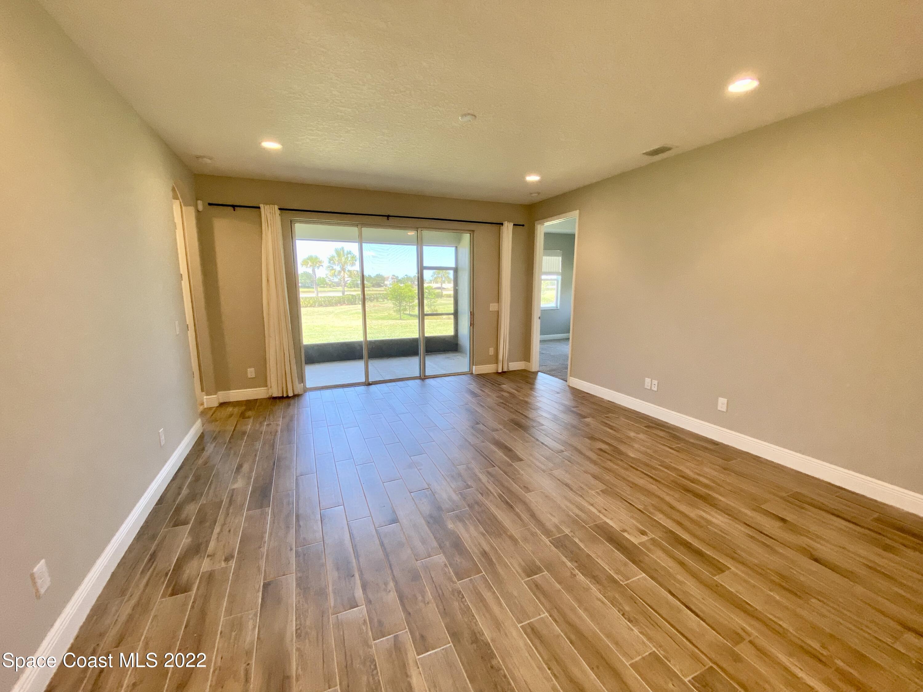 7397 Bluemink Lane