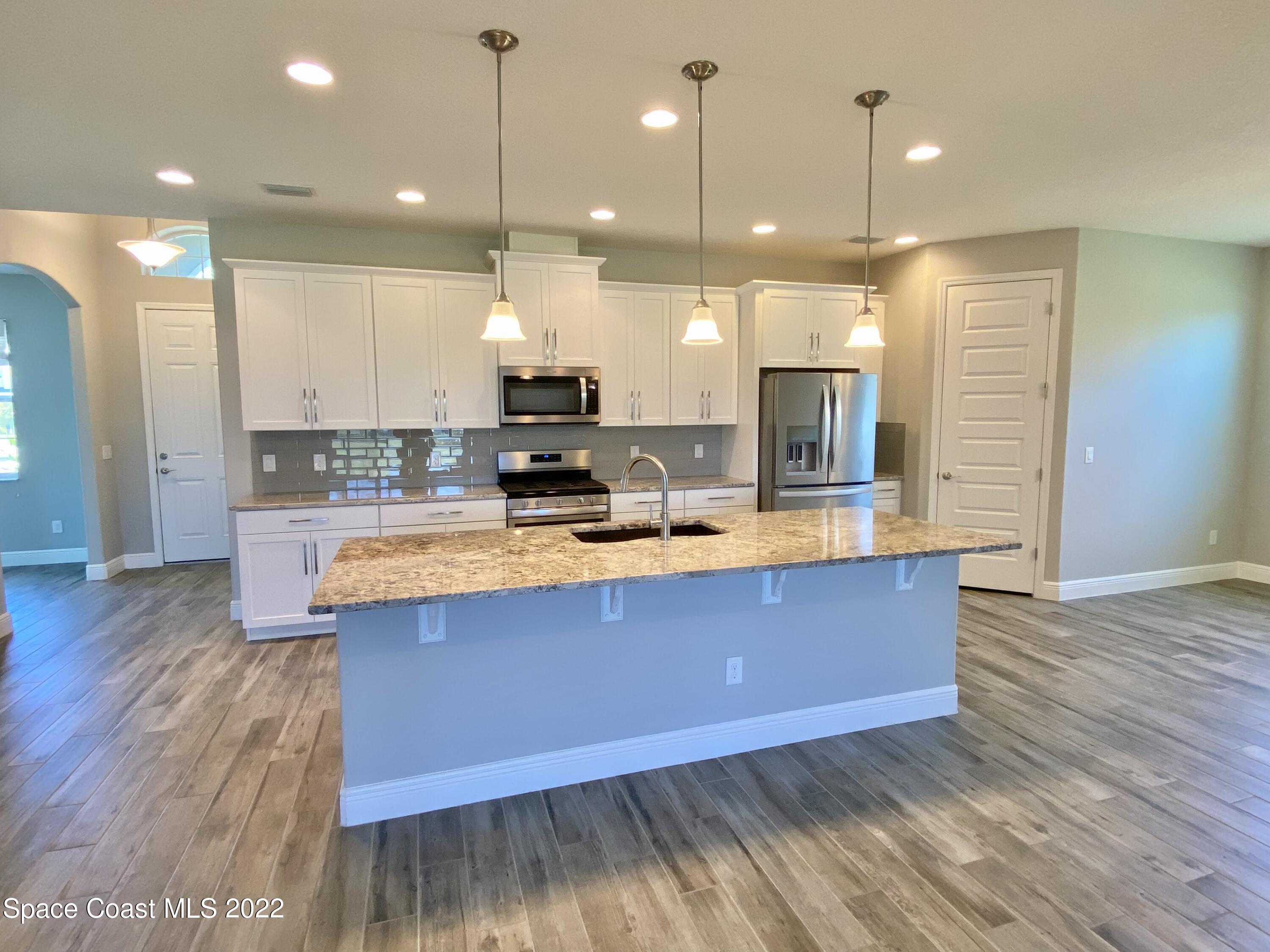 7397 Bluemink Lane