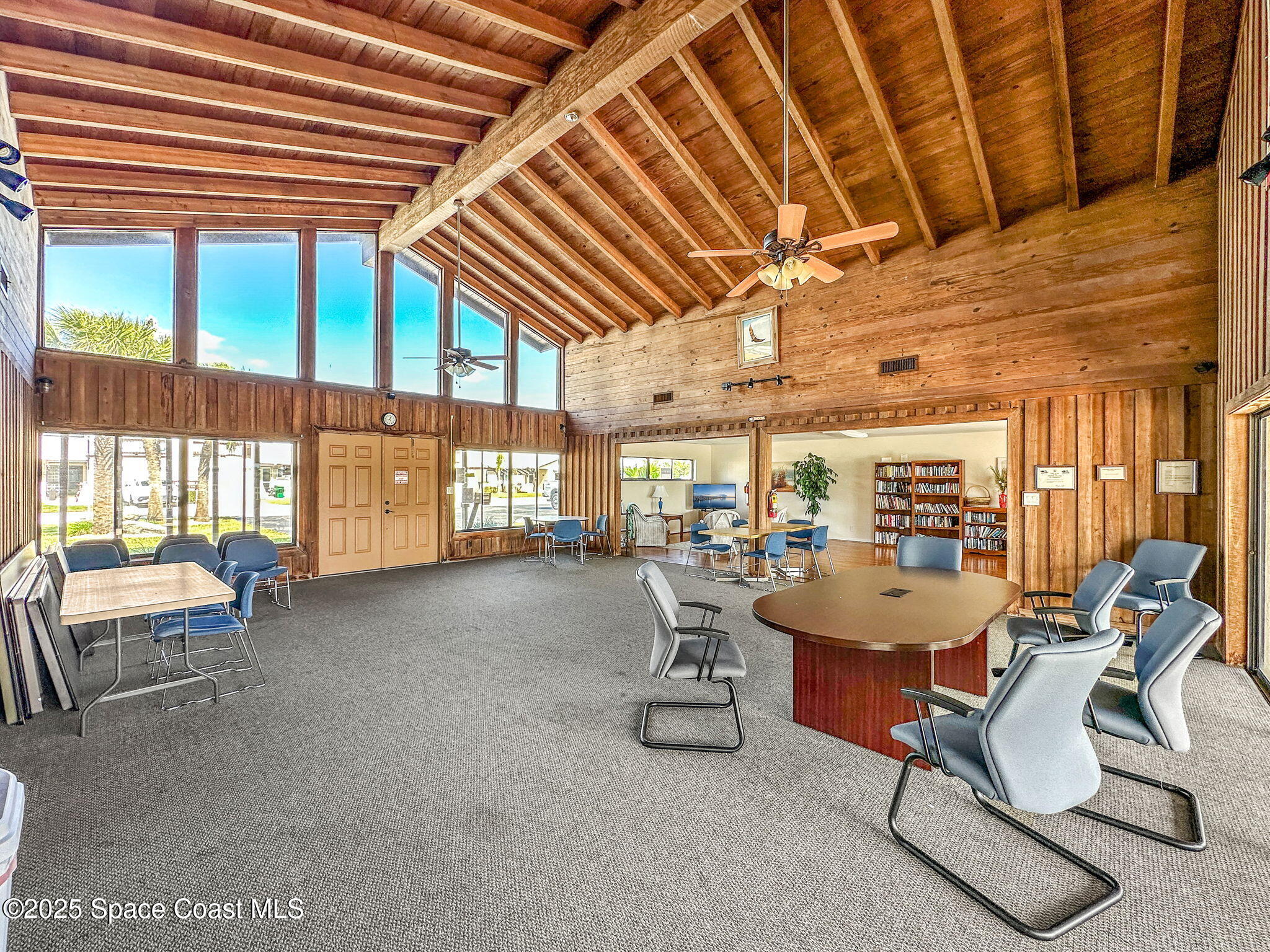 166 Skyline Boulevard