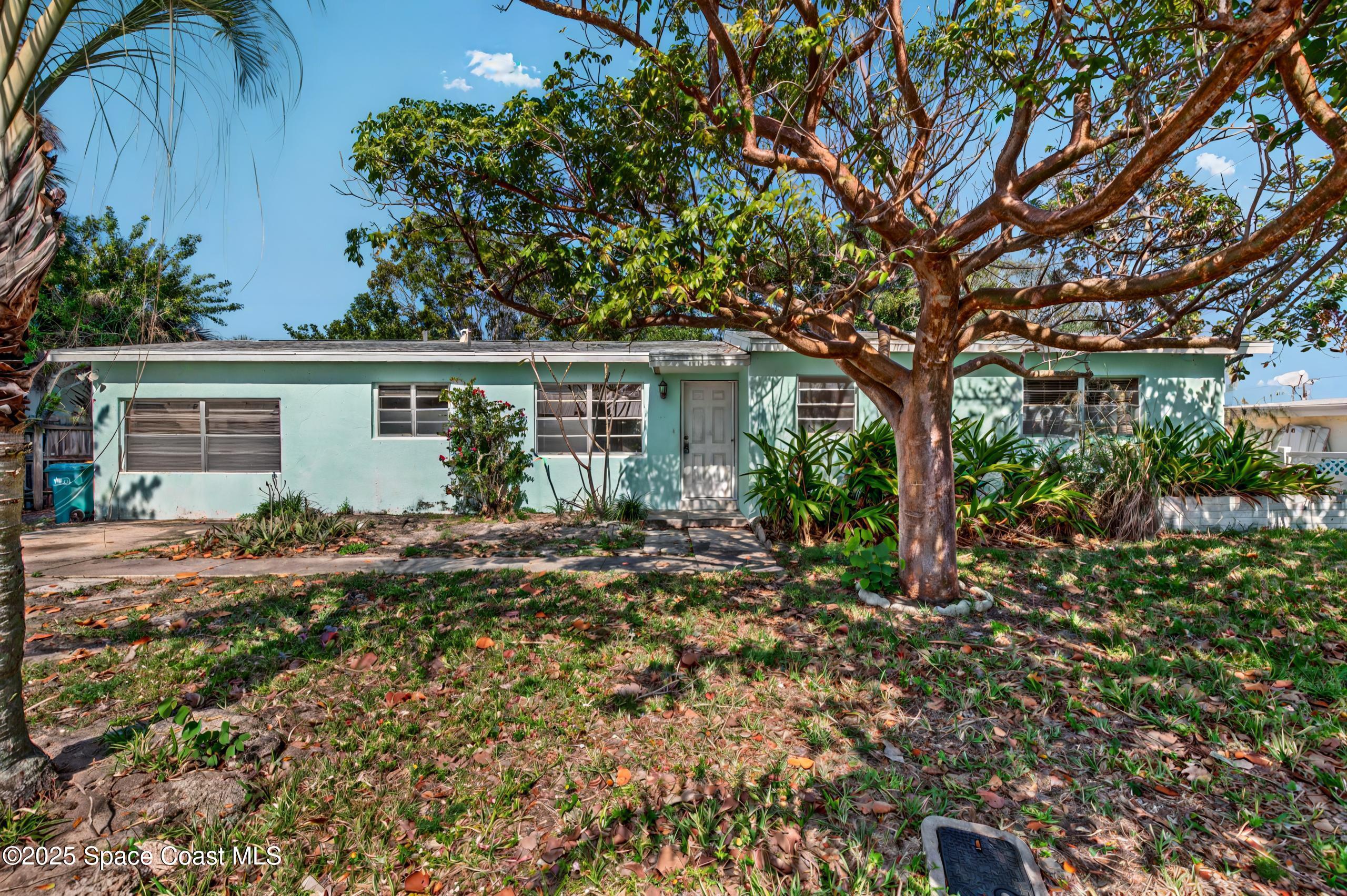 305 W Arlington Street