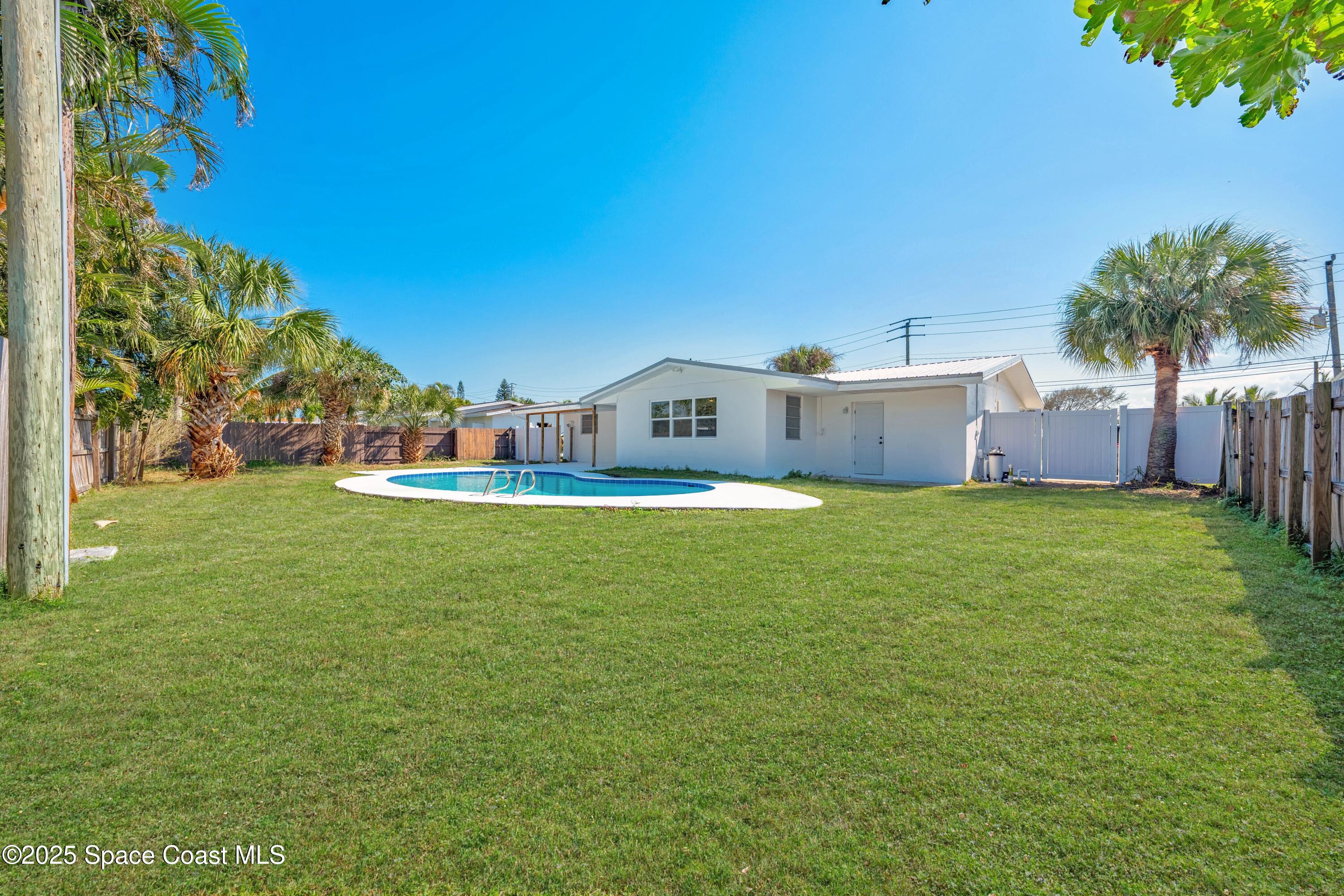 380 Cassia Boulevard