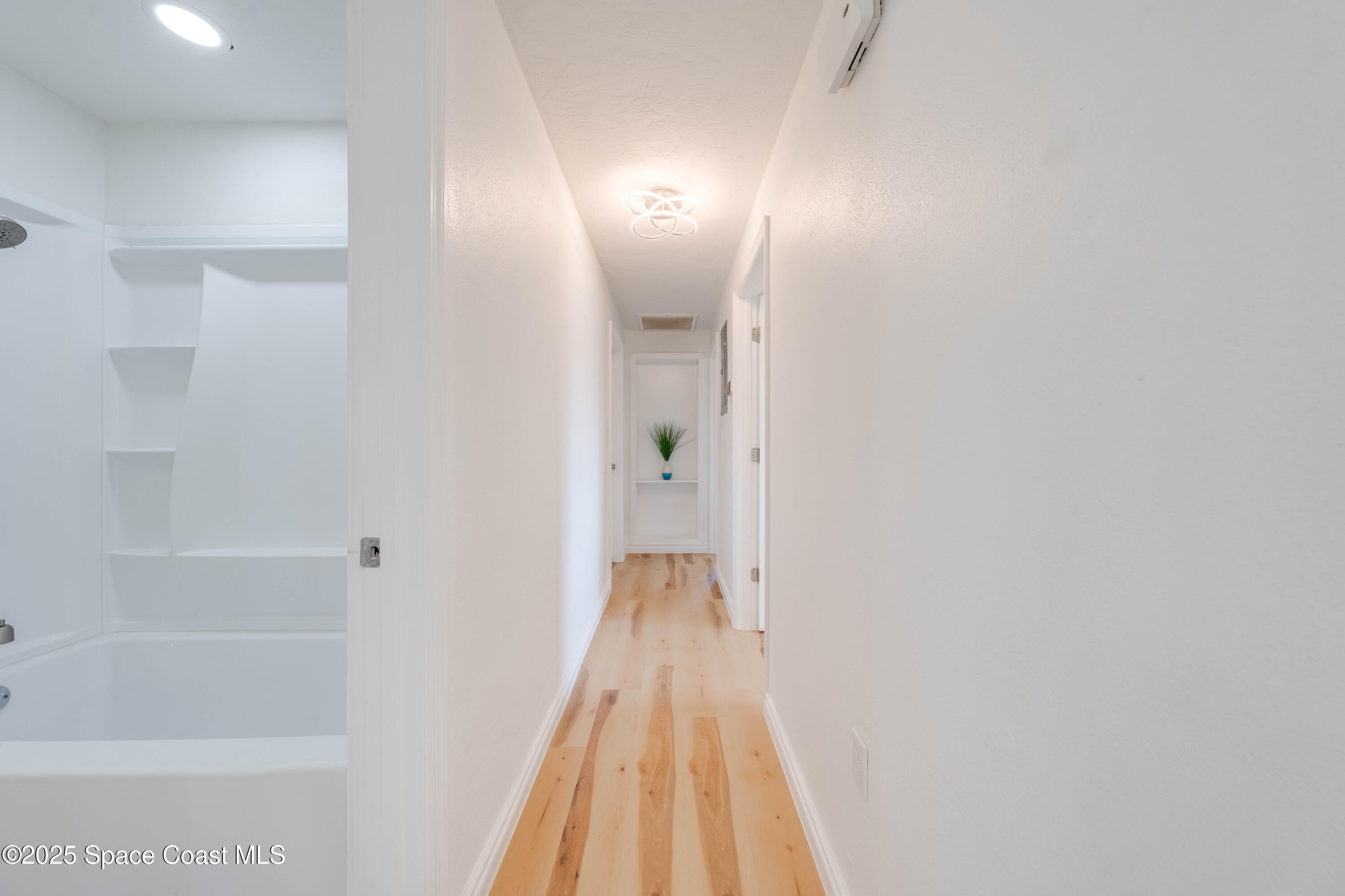 380 Cassia Boulevard