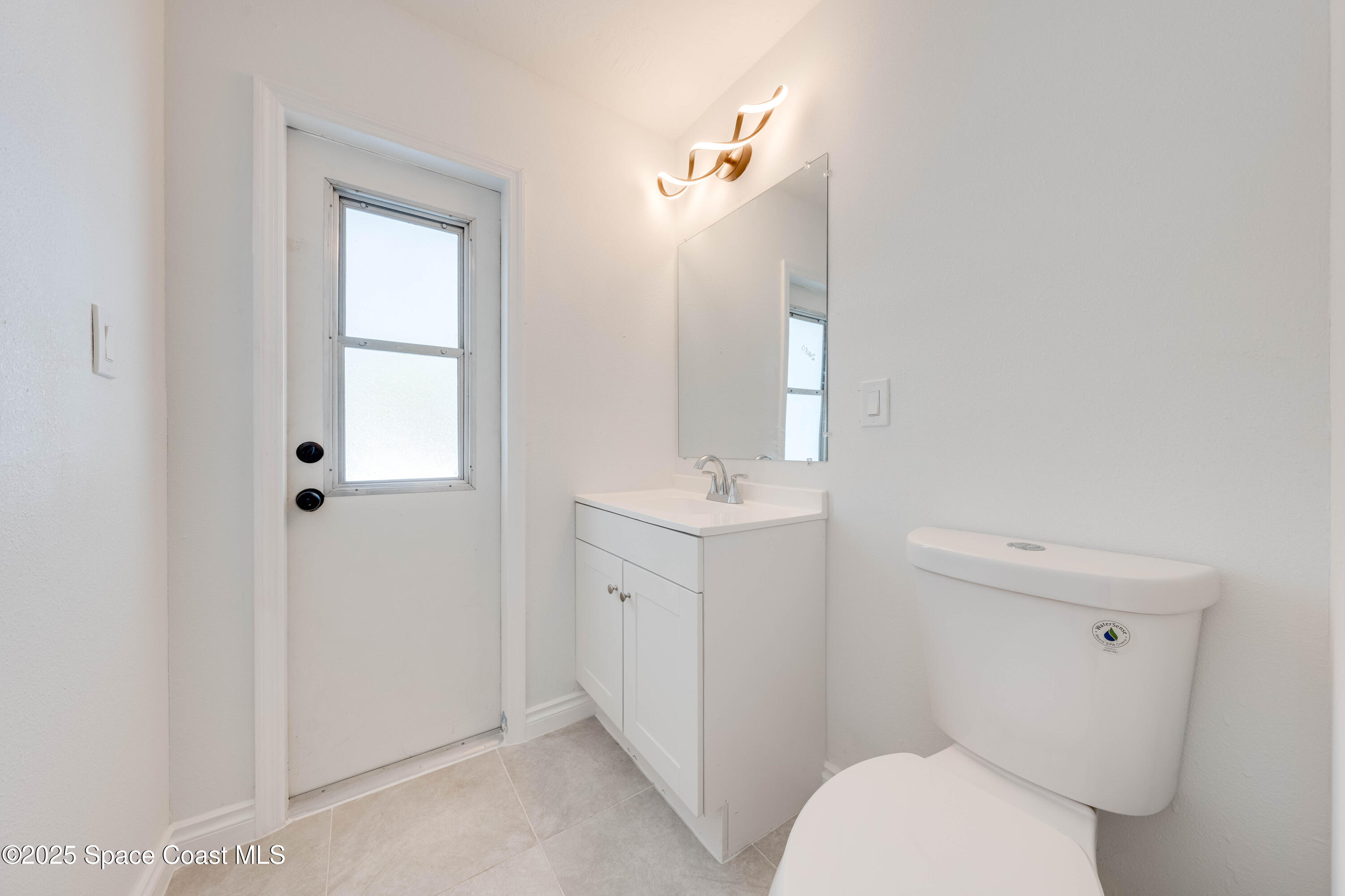 380 Cassia Boulevard