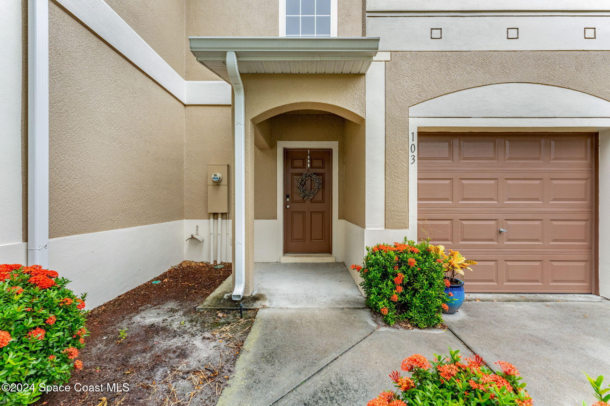 2740 Revolution Street, 103