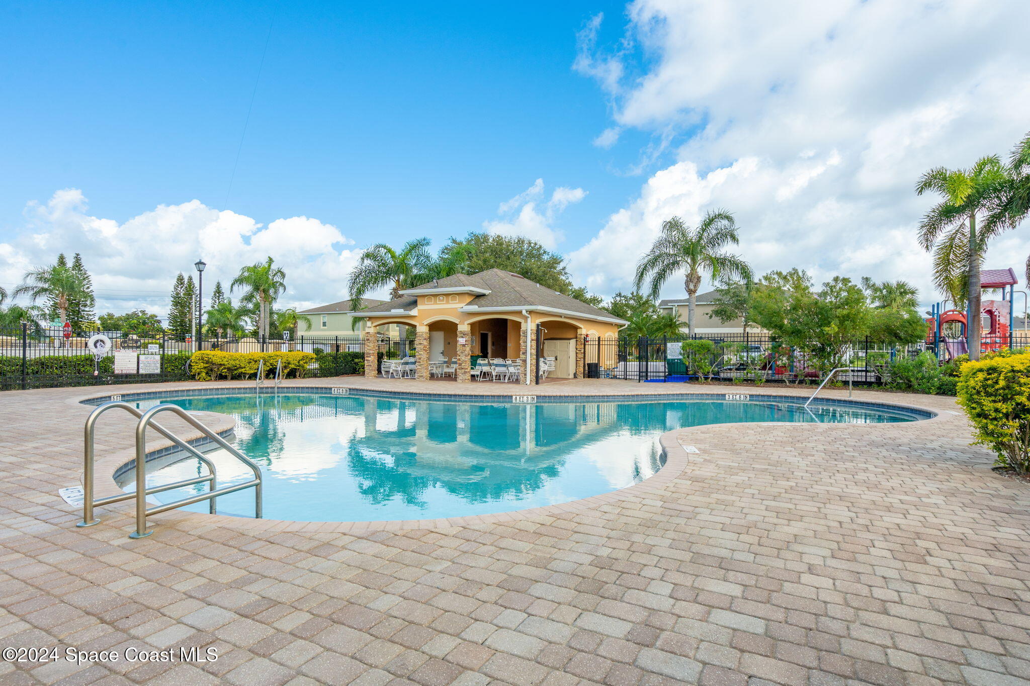 2740 Revolution Street, 103