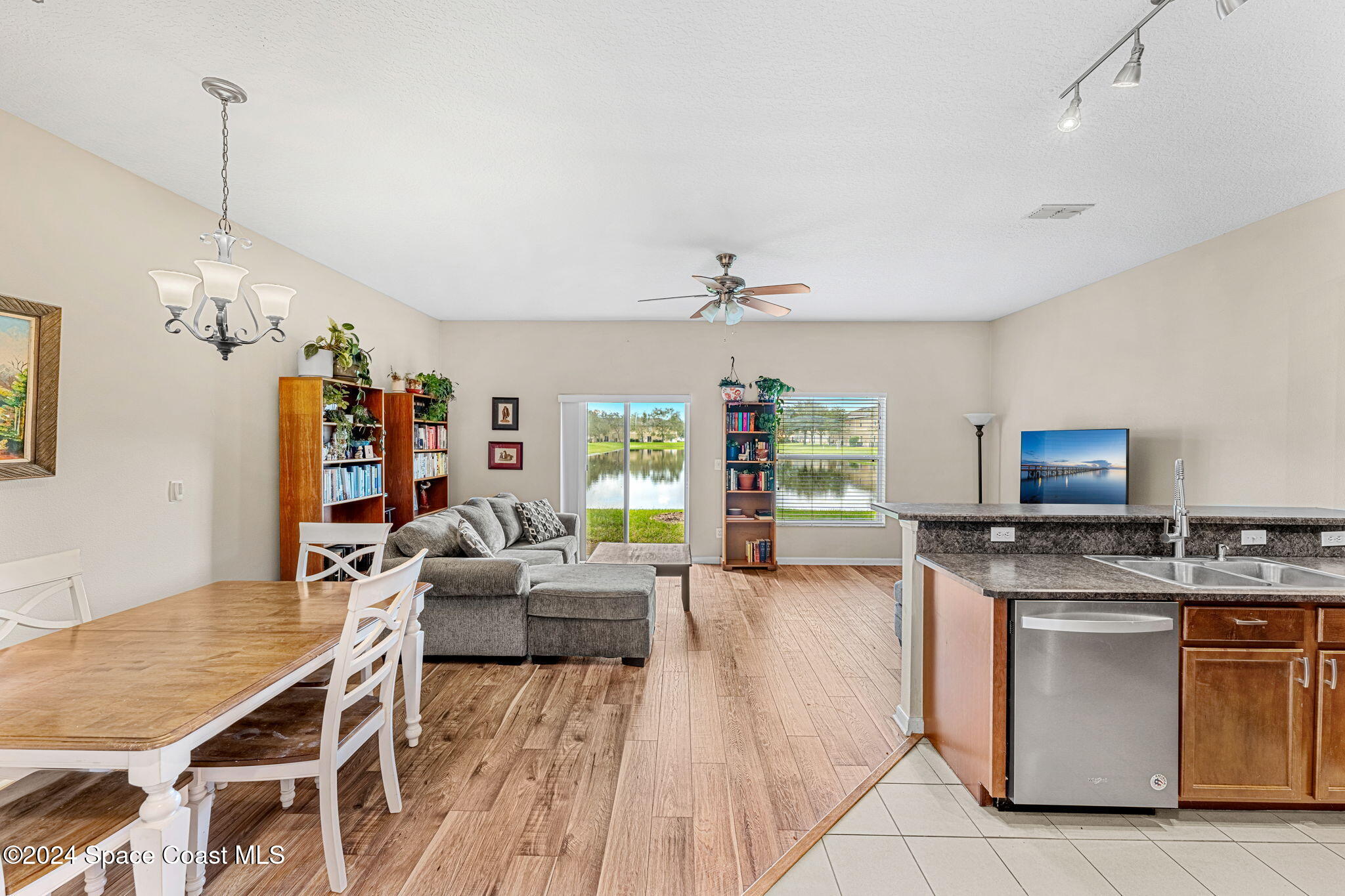 2740 Revolution Street, 103