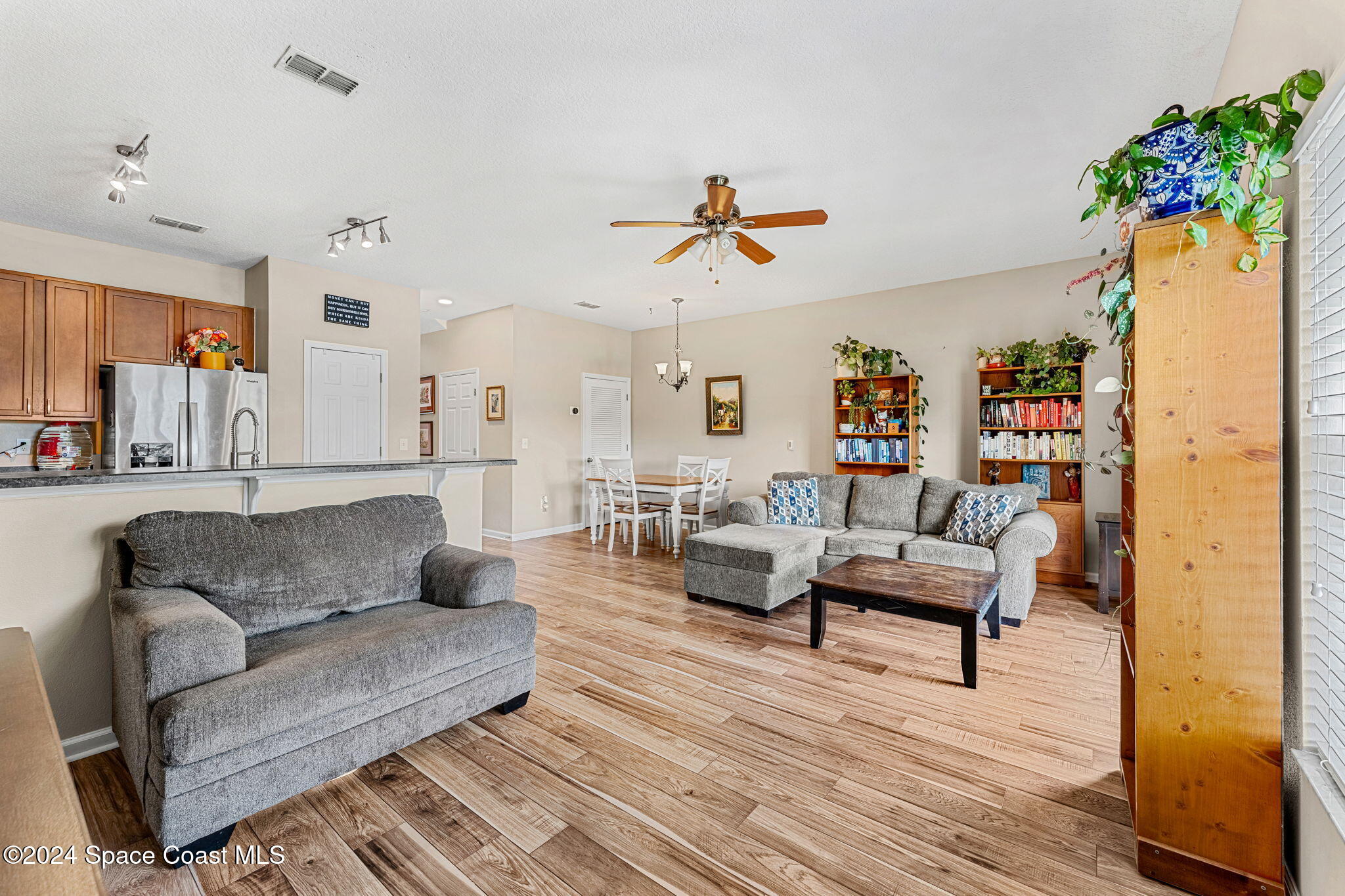 2740 Revolution Street, 103