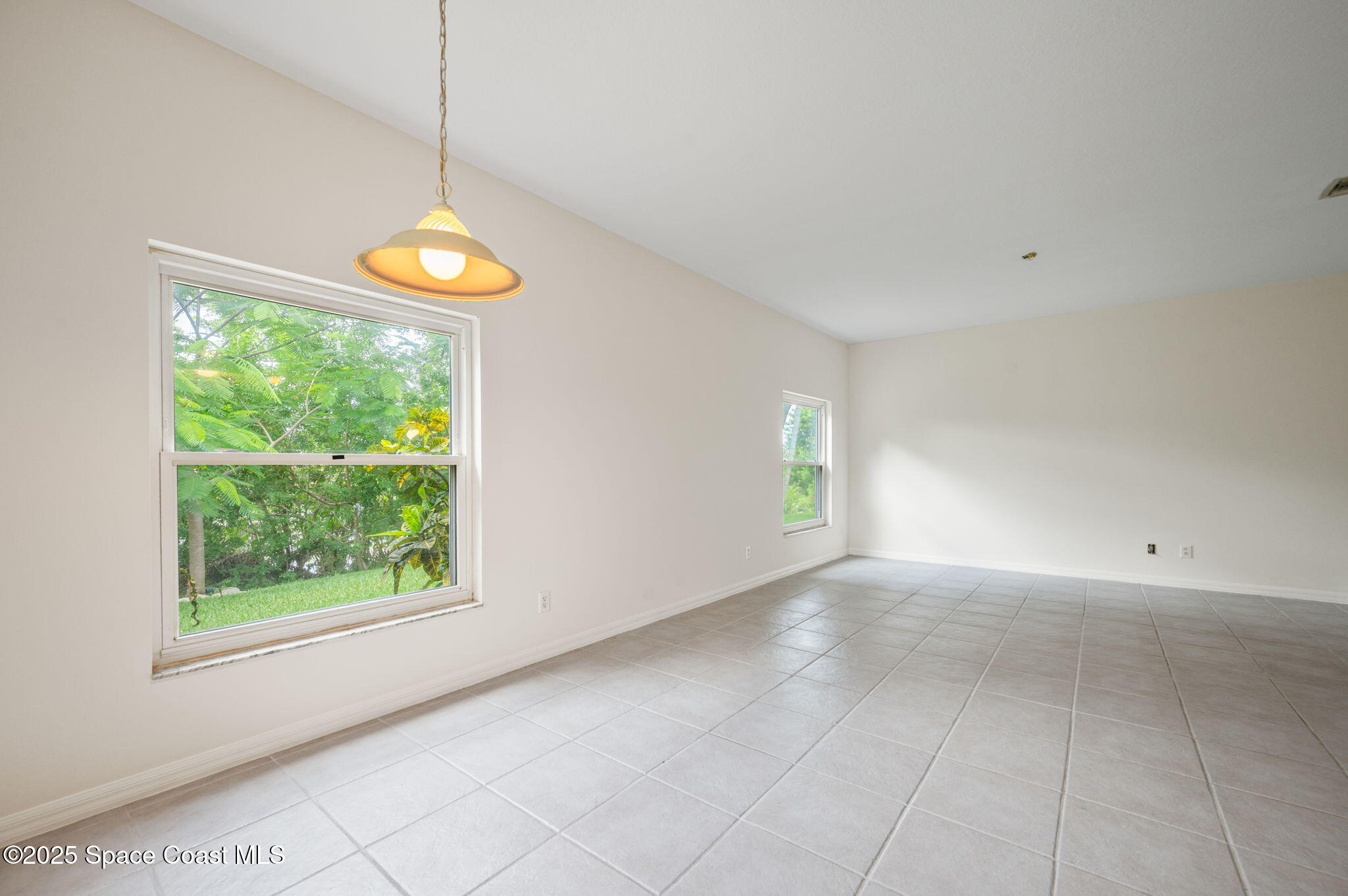 1623 Laramie Circle