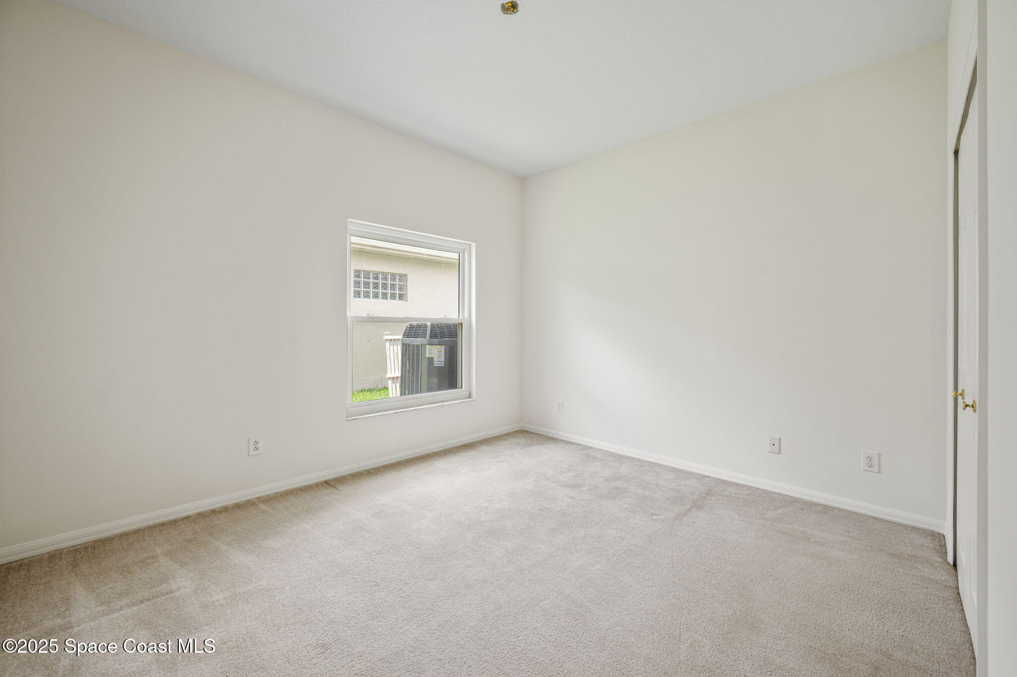 1623 Laramie Circle