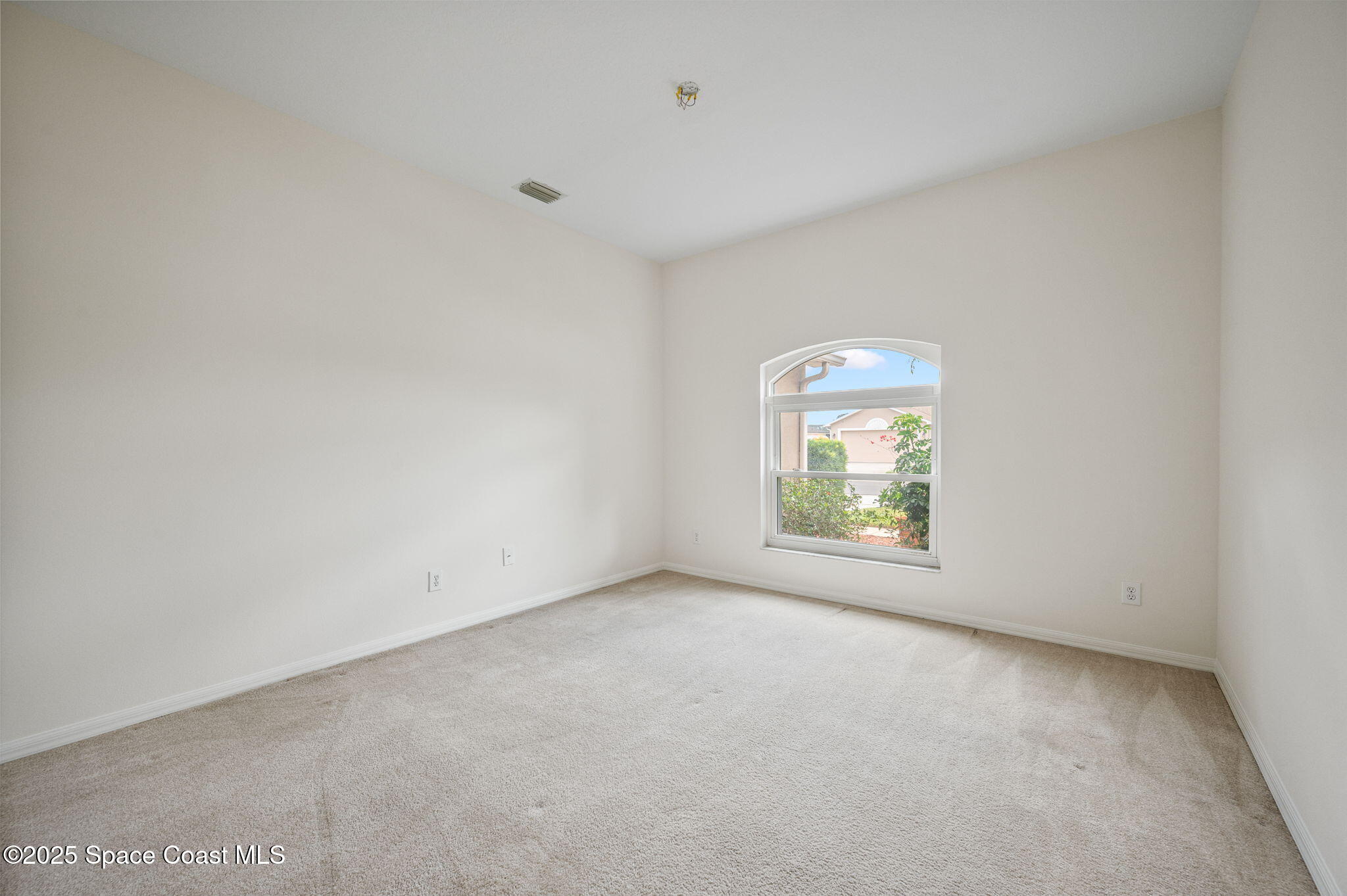 1623 Laramie Circle