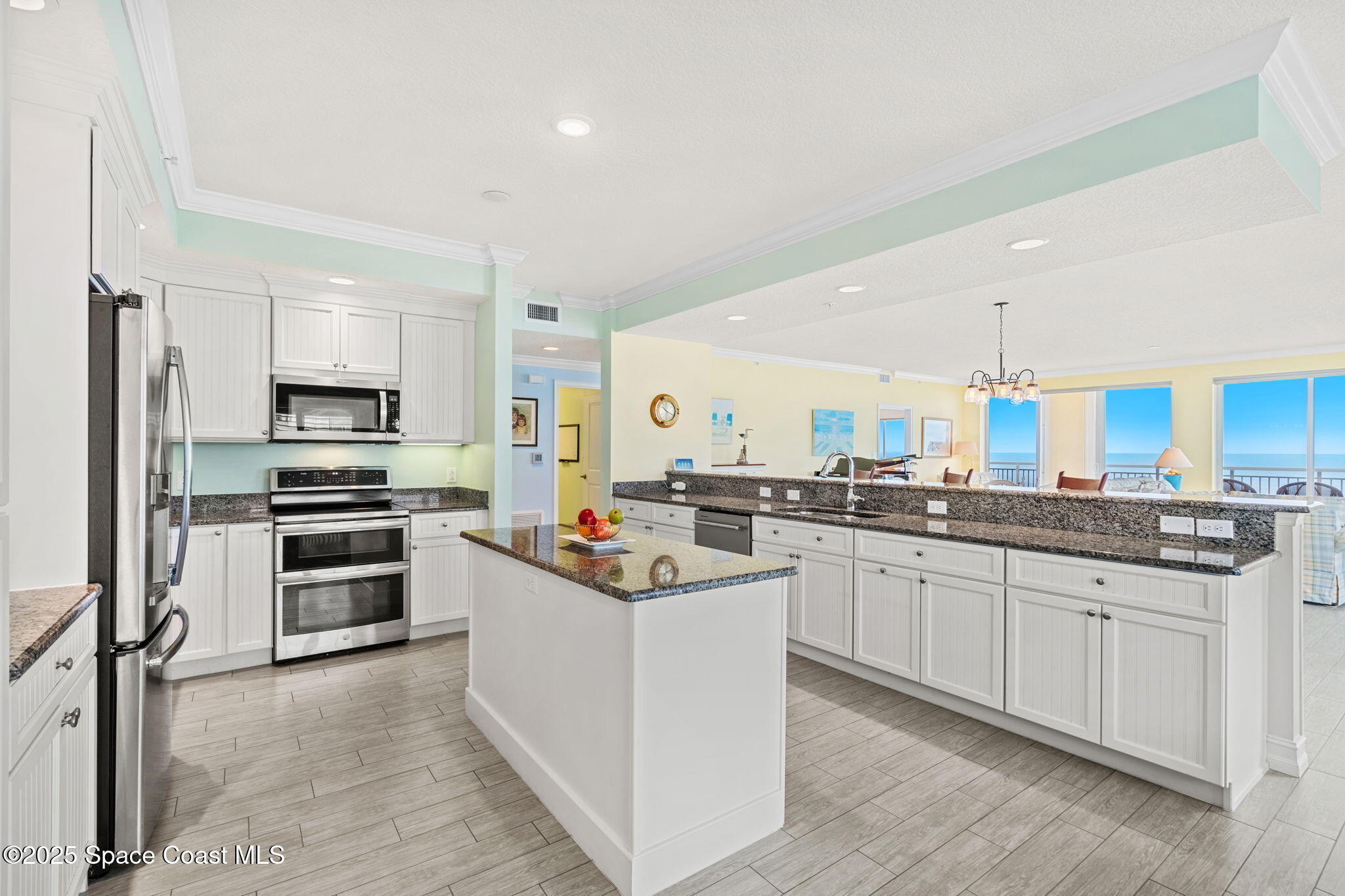1045 Highway A1a, 506