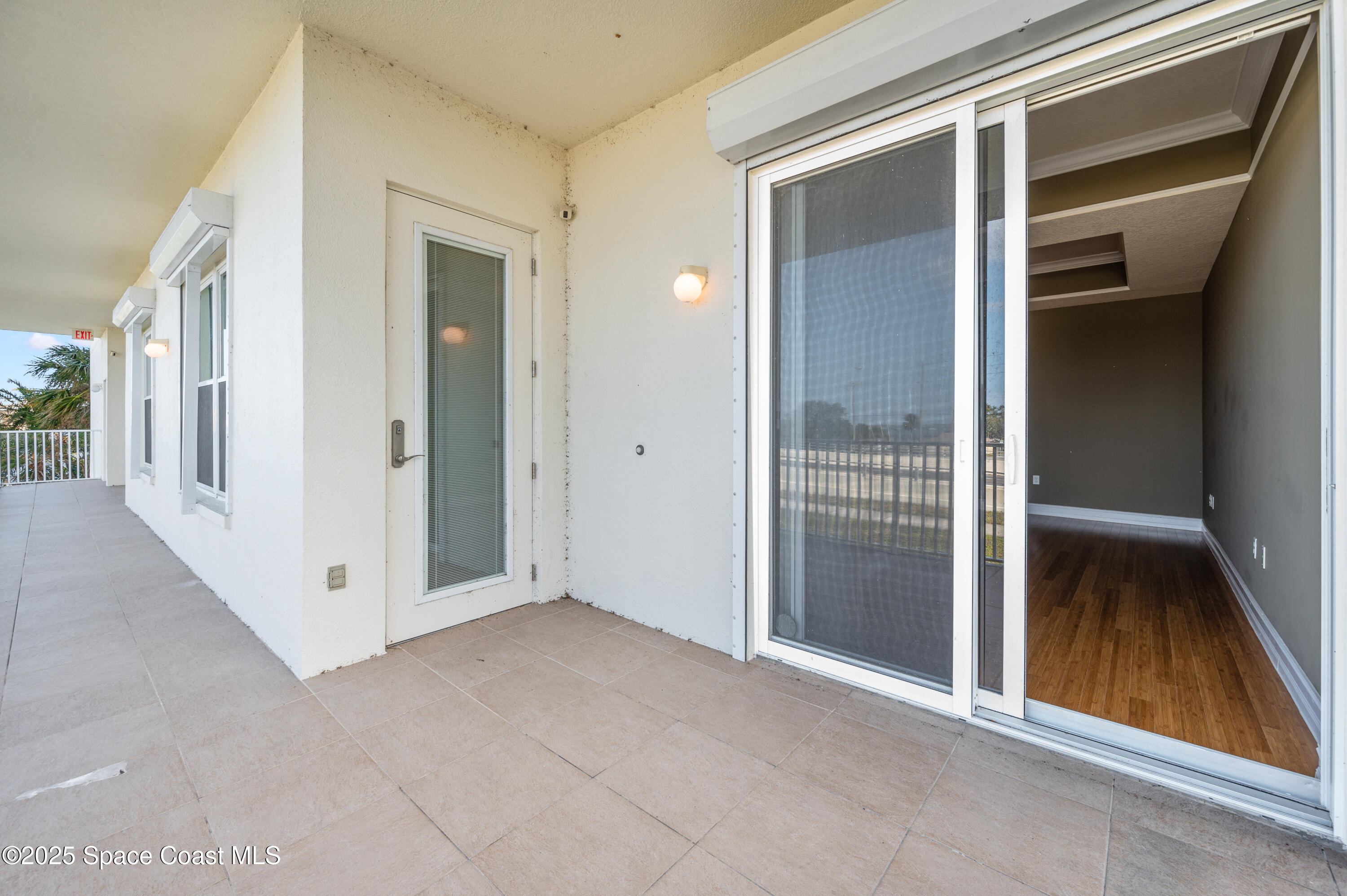 1 Indian River Avenue, 201