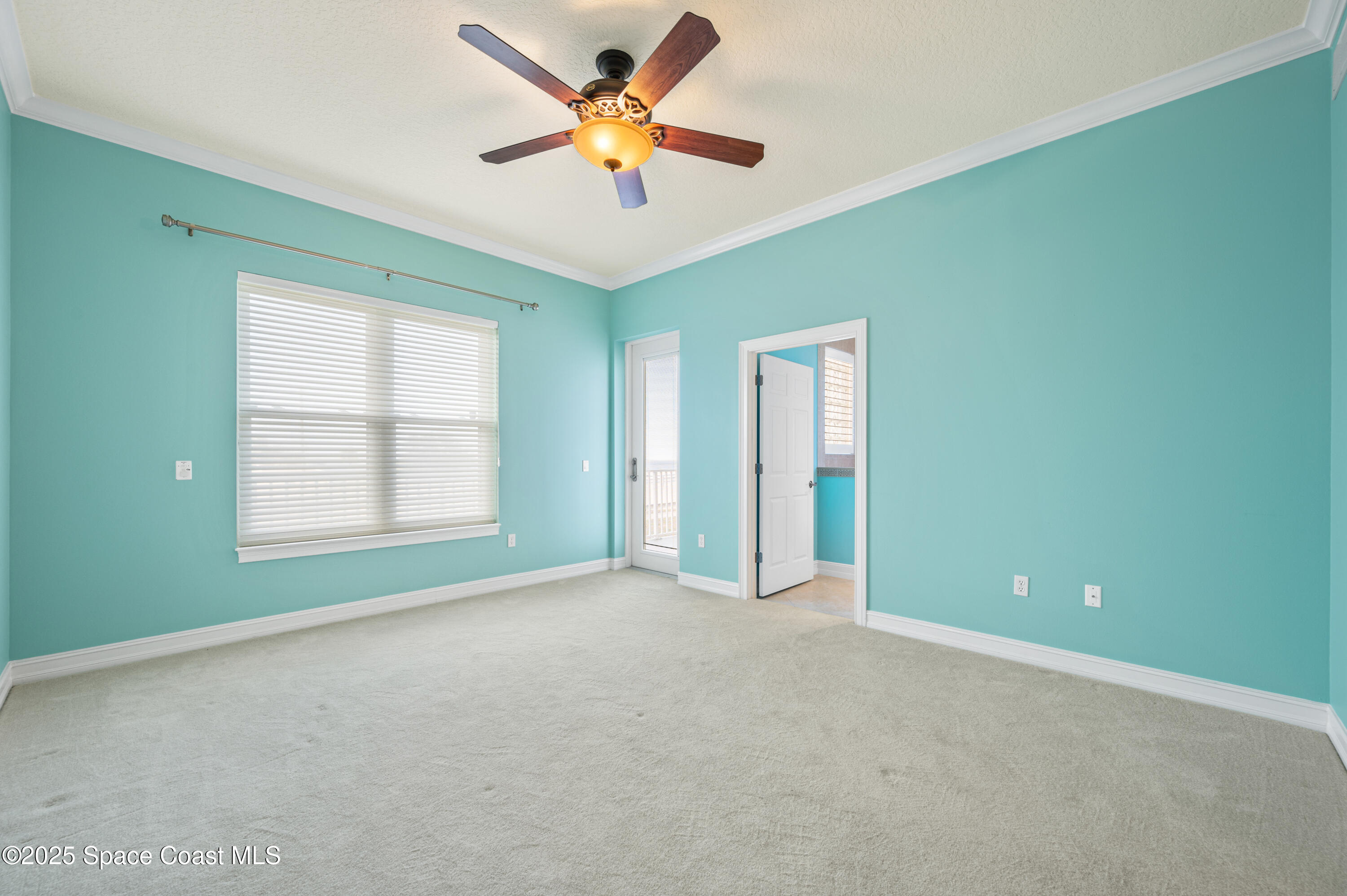 1 Indian River Avenue, 201